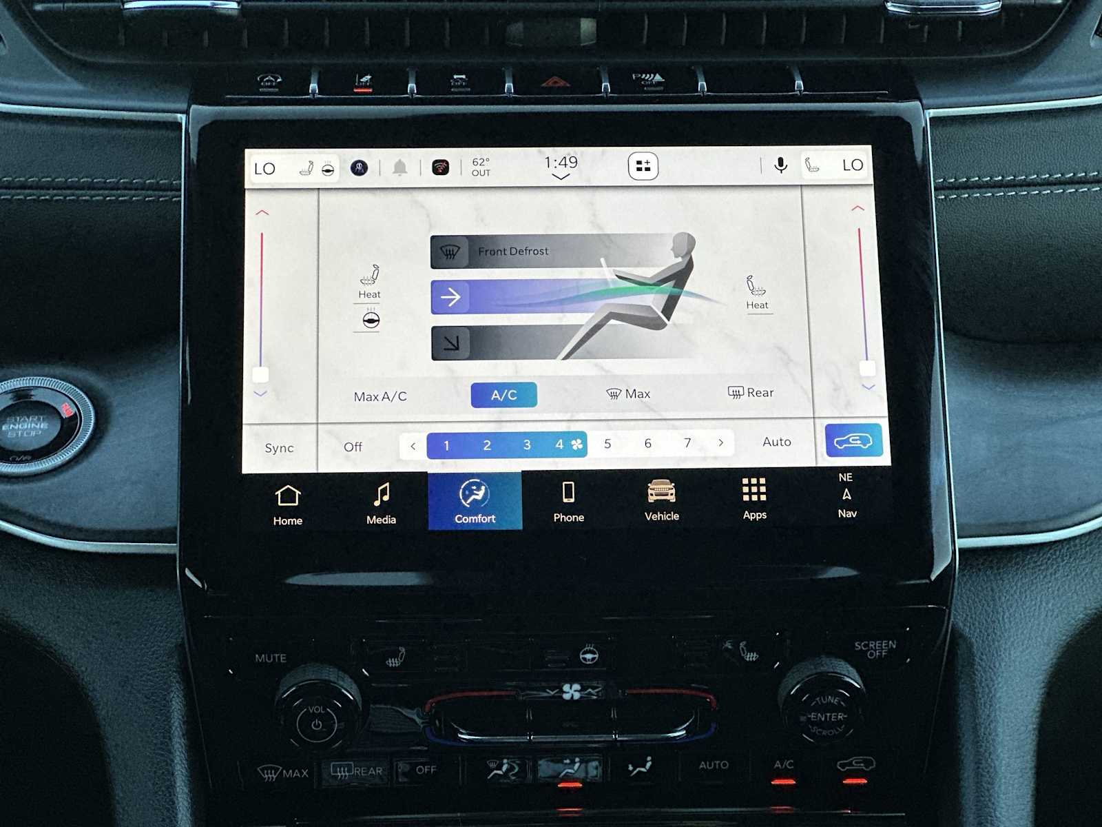 Thumbnail: 2025 Jeep Grand Cherokee - 16