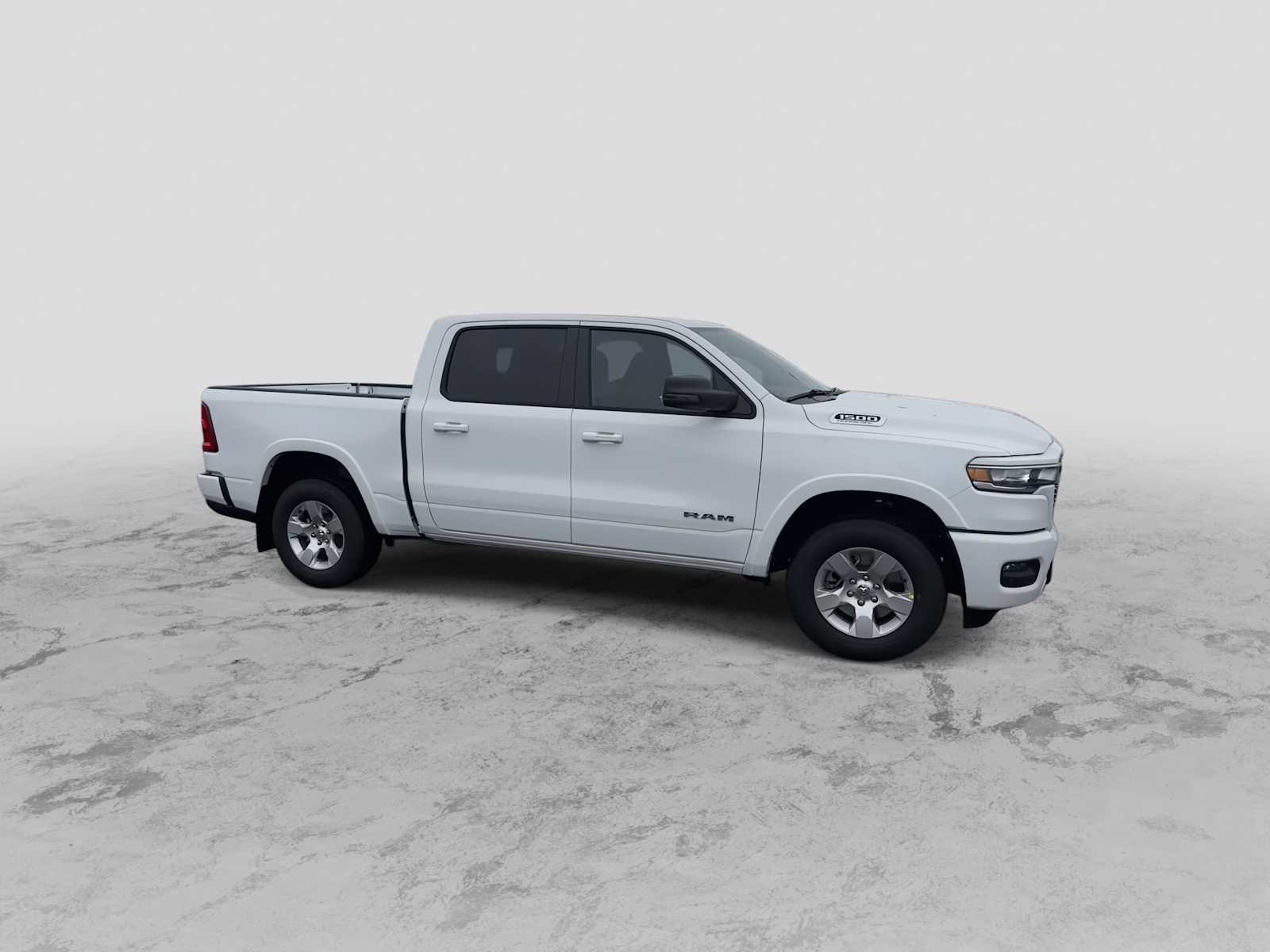 Thumbnail: 2026 RAM 1500 - 9