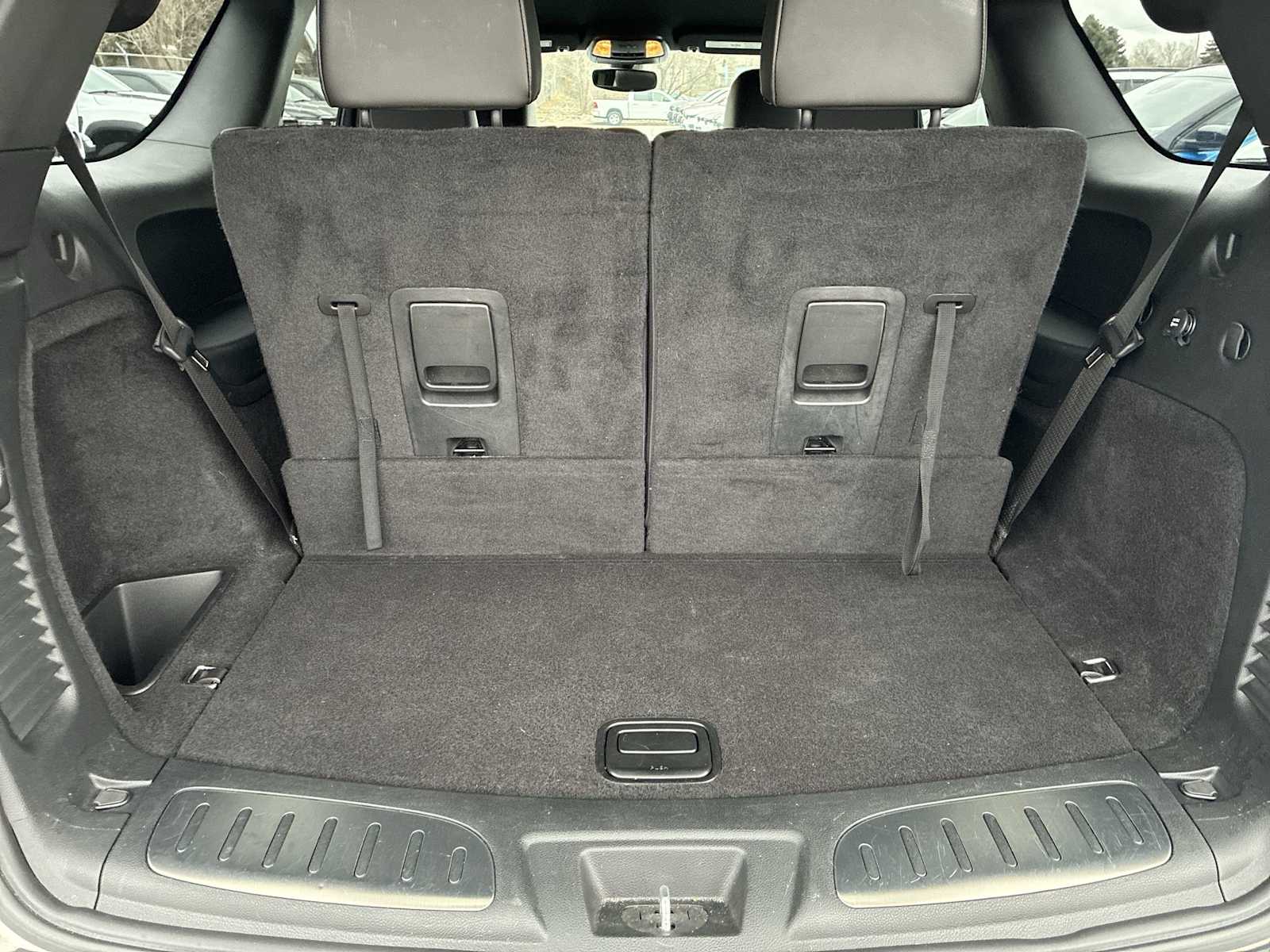 Thumbnail: 2022 Dodge Durango - 20