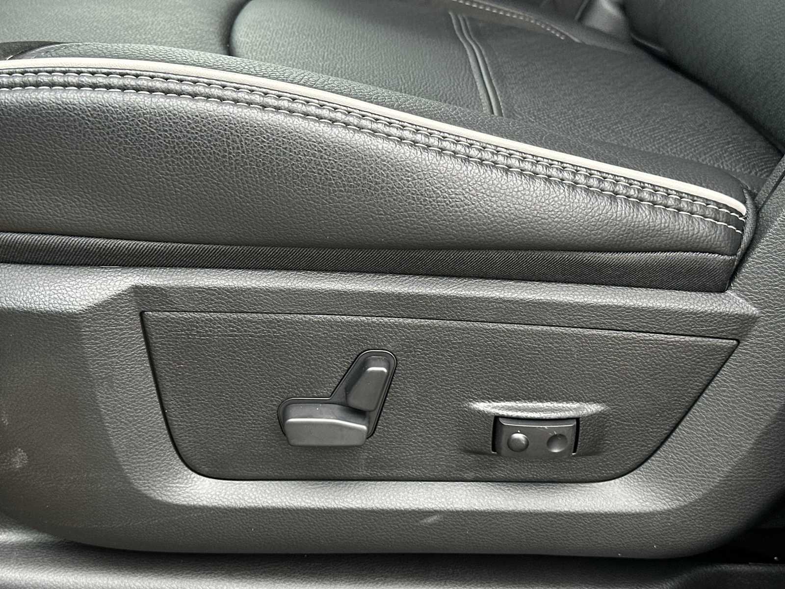 Thumbnail: 2026 RAM 3500 - 14