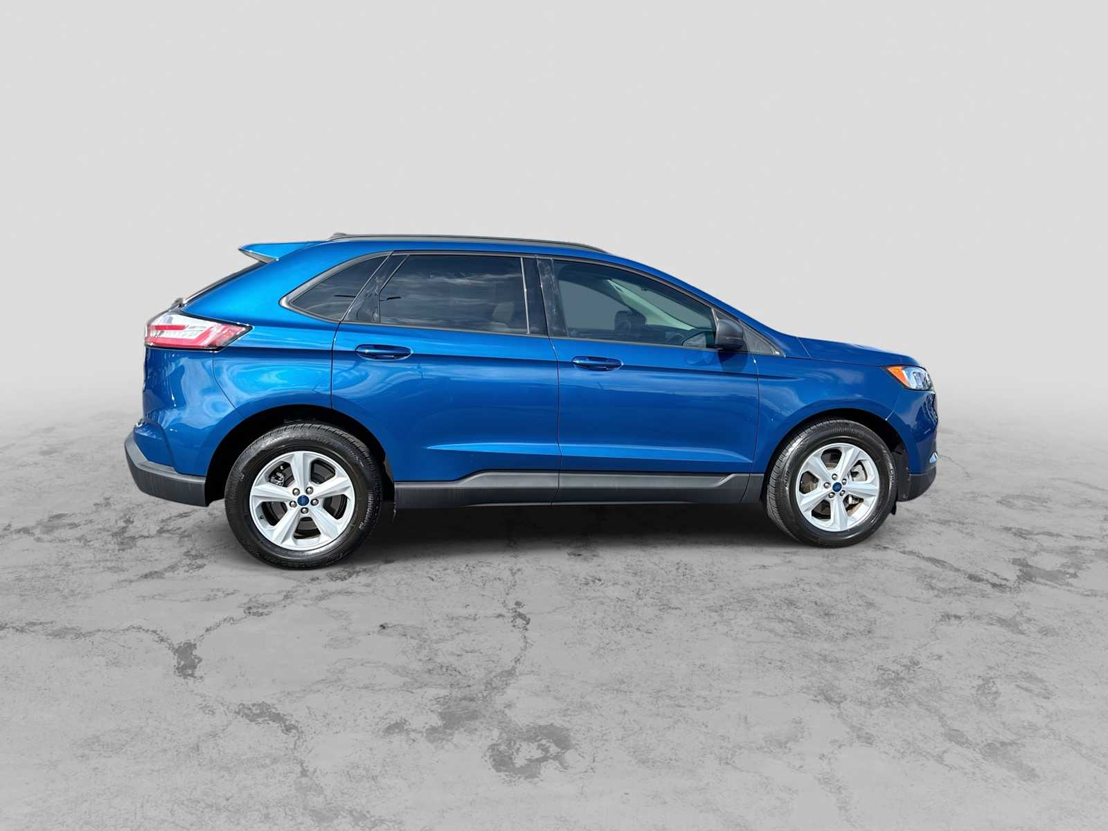 Thumbnail: 2022 Ford Edge - 9