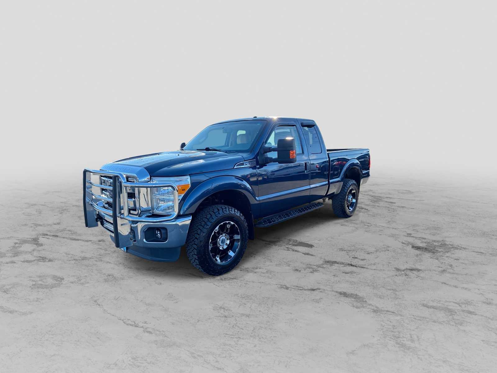 Thumbnail: 2015 Ford F-350 - 4