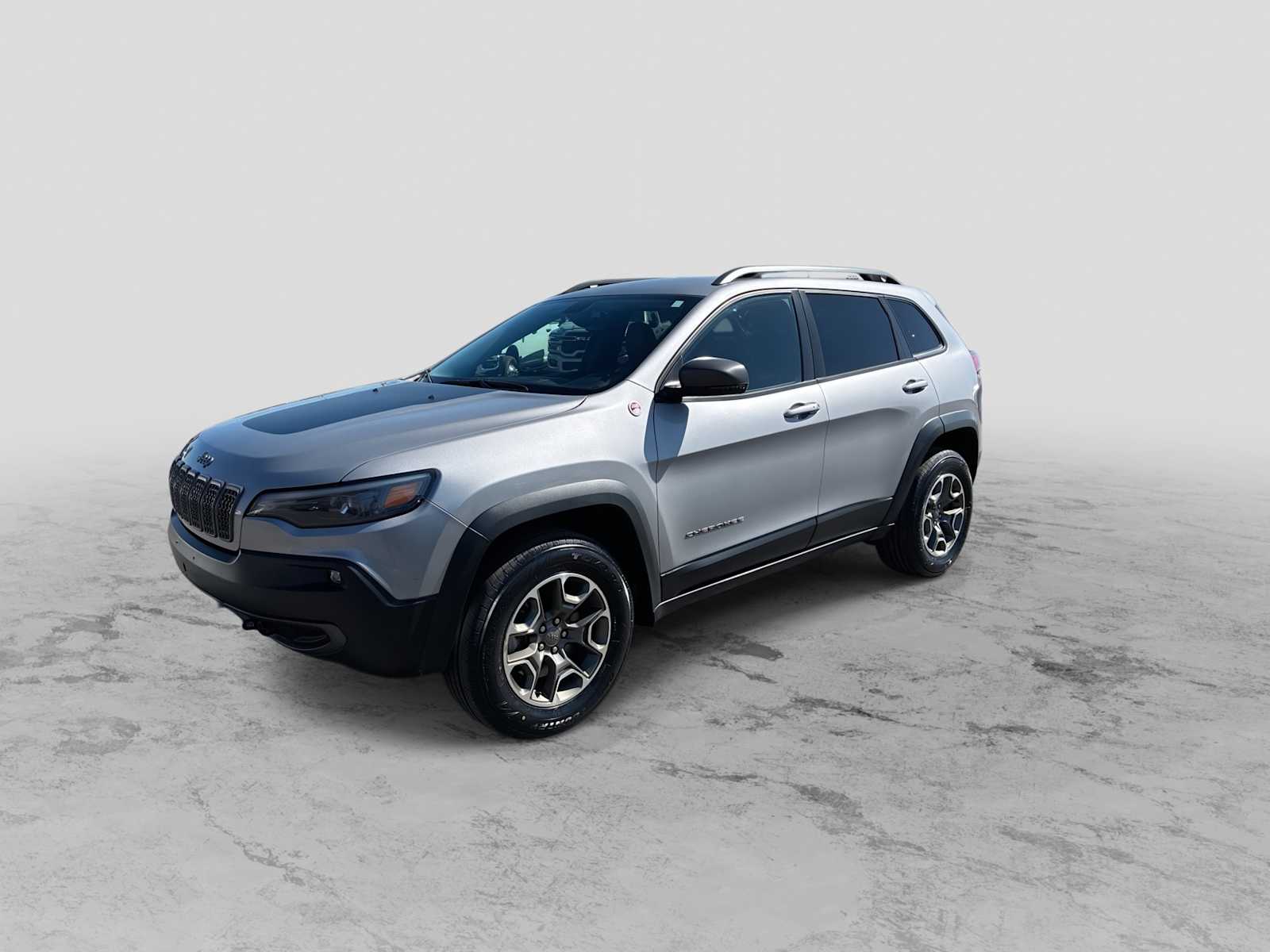 Thumbnail: 2020 Jeep Cherokee - 4