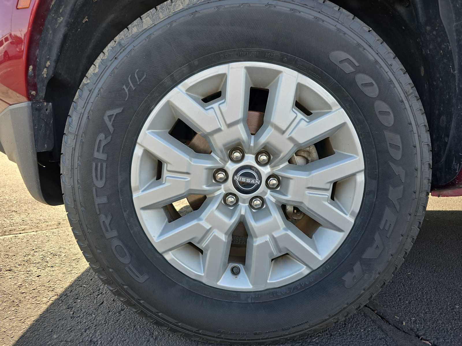 Thumbnail: 2023 Nissan Frontier - 17