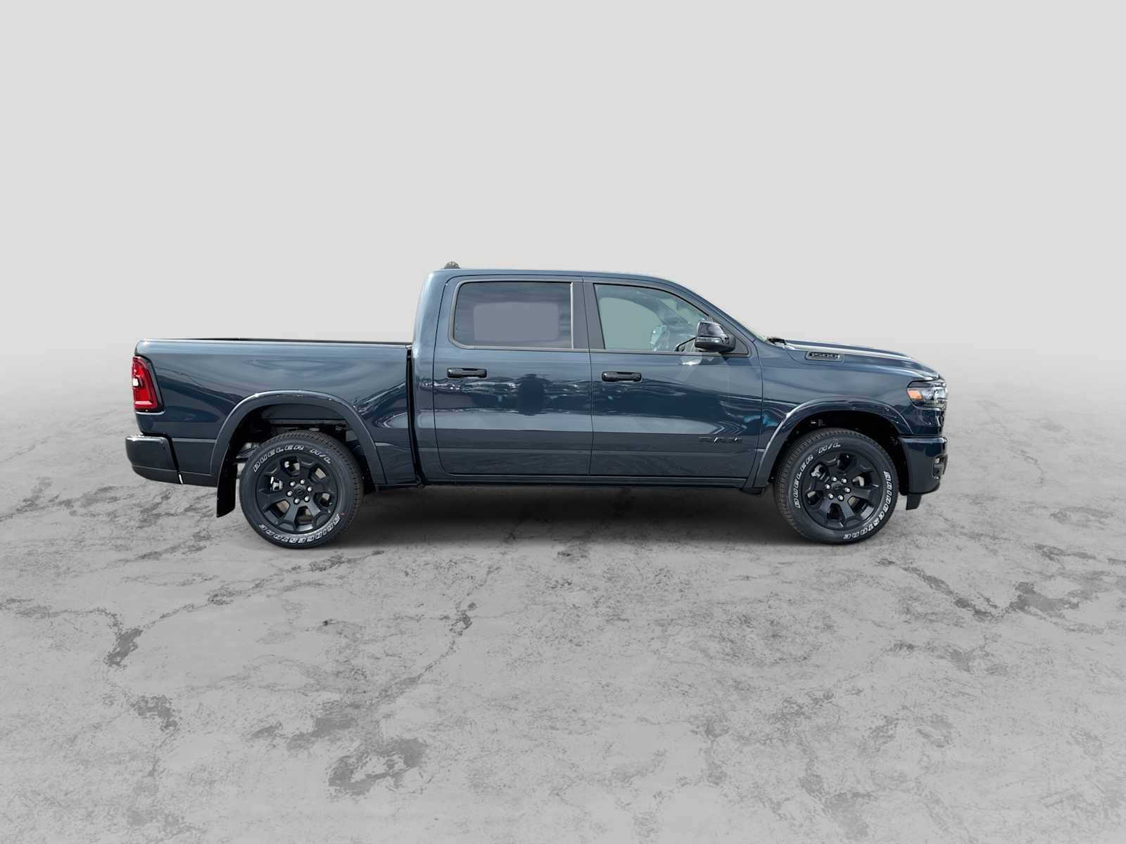 Thumbnail: 2026 RAM 1500 - 9