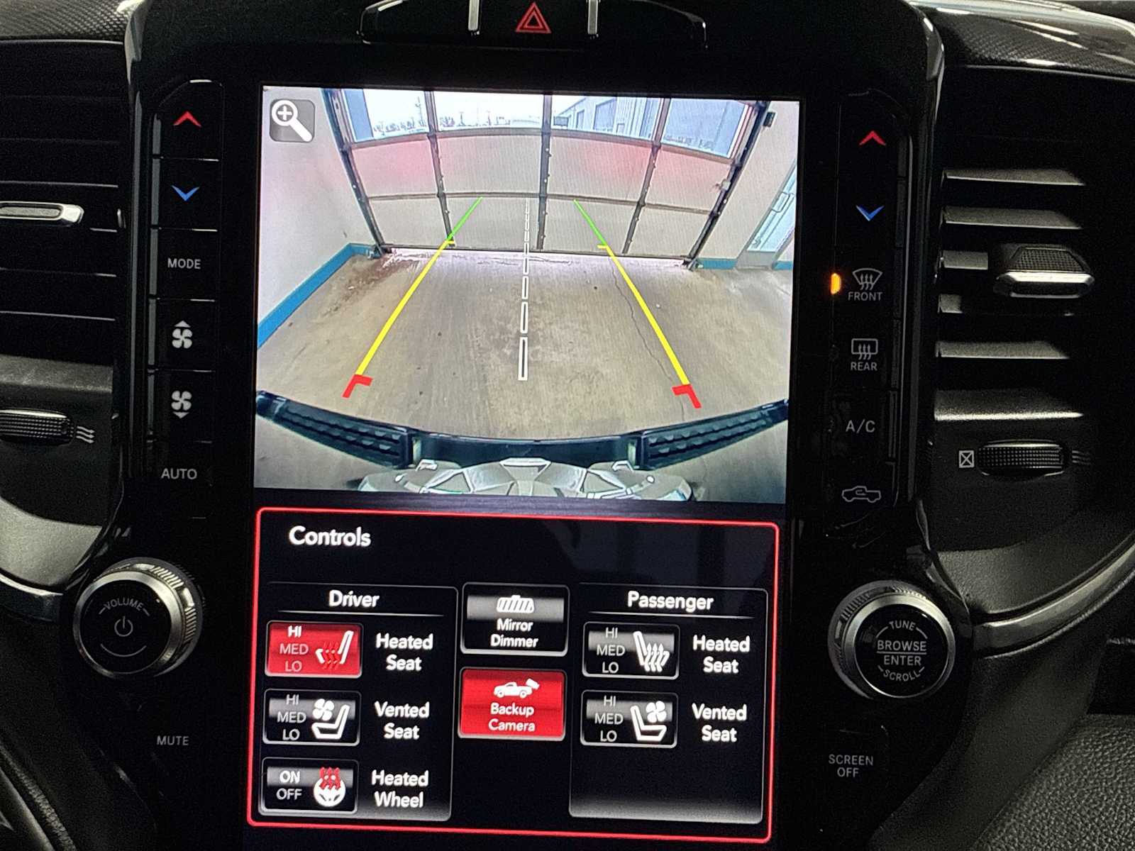 Thumbnail: 2021 RAM 1500 - 23