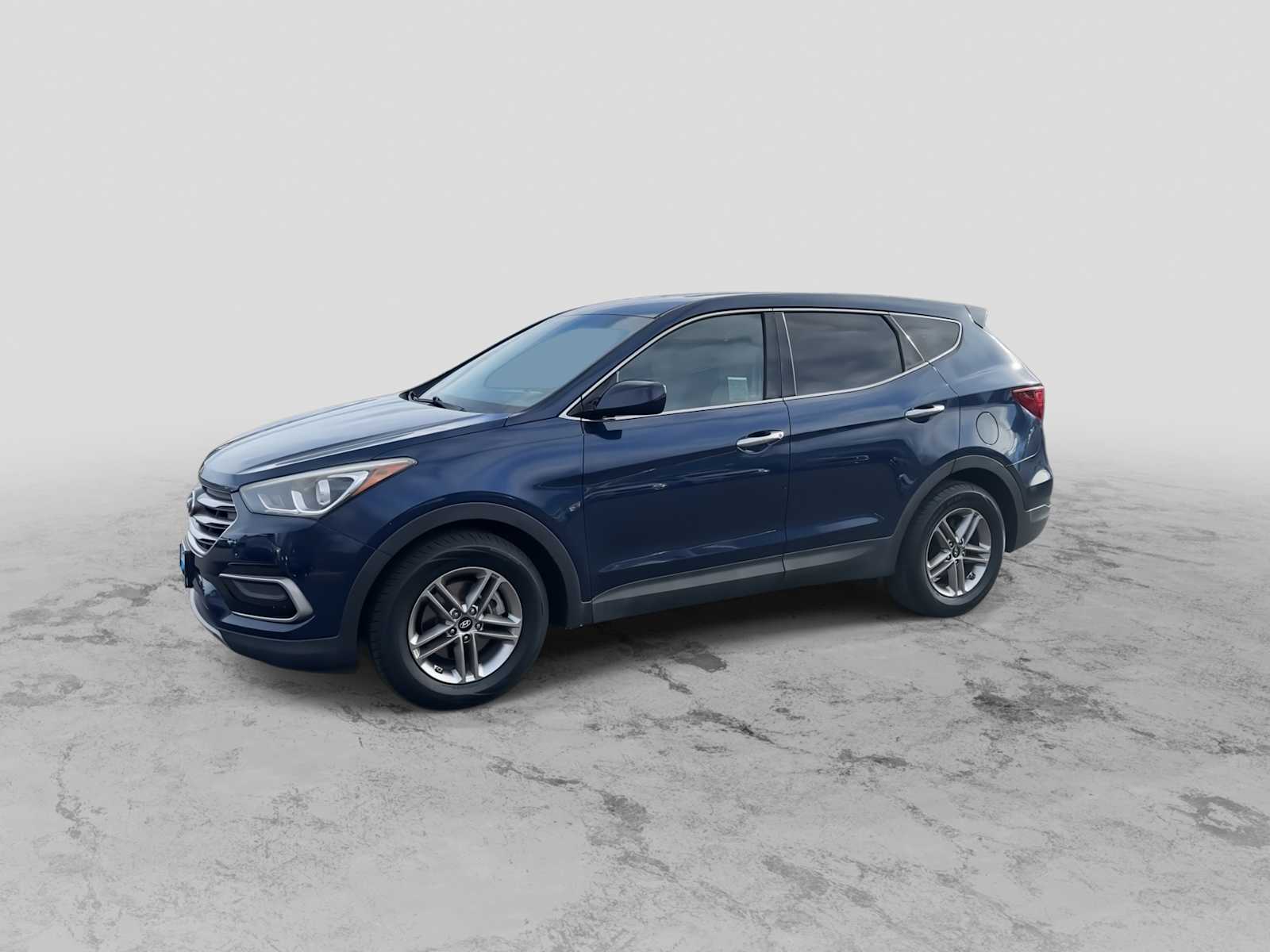 Thumbnail: 2017 Hyundai Santa Fe - 4
