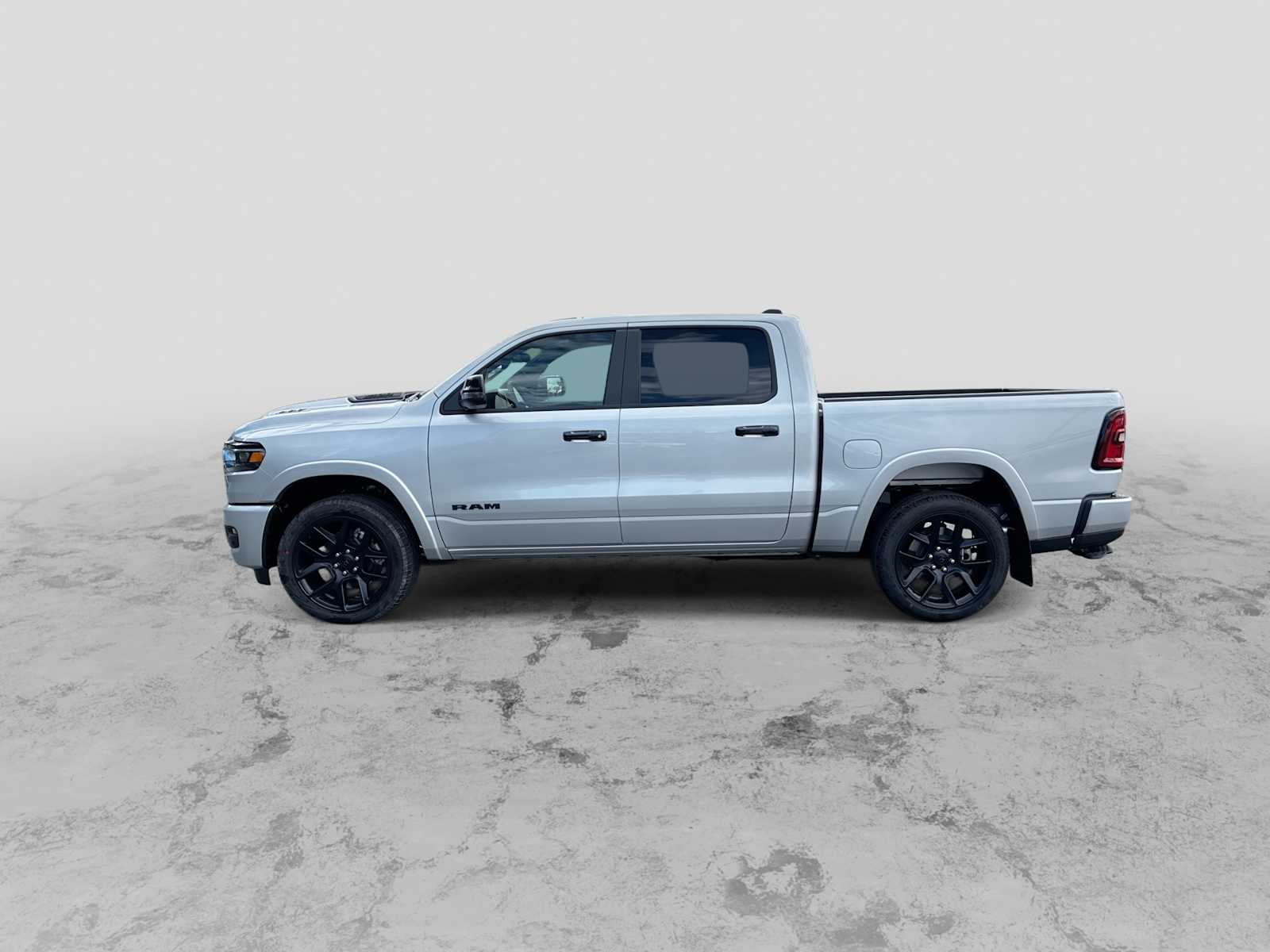 Thumbnail: 2026 RAM 1500 - 5