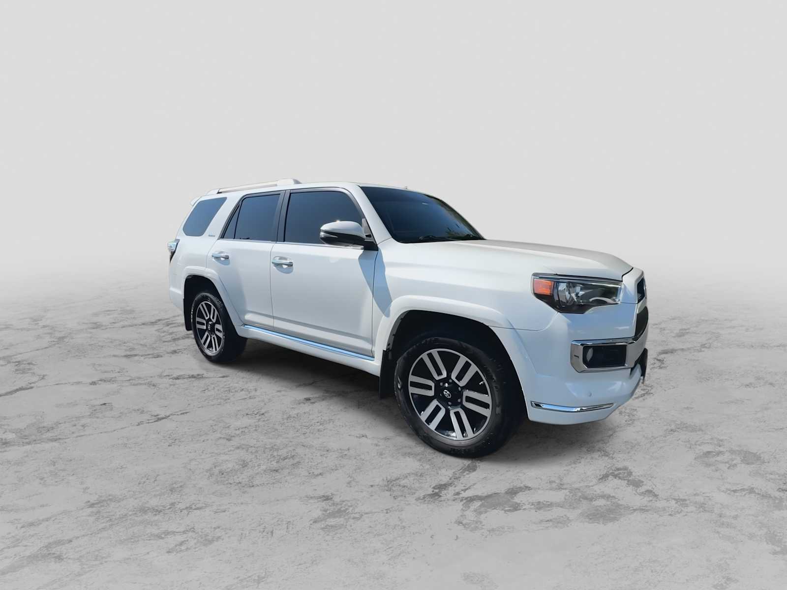2018 Toyota 4Runner Limited photo 2