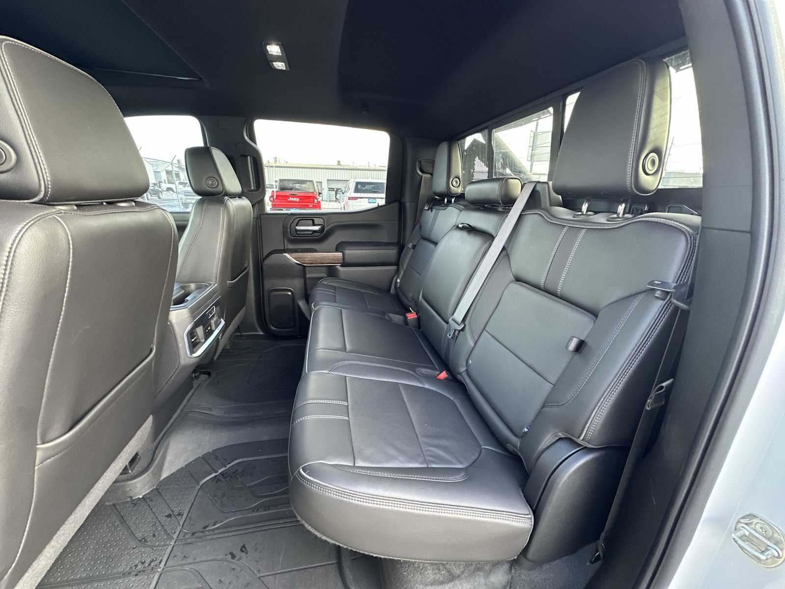 Thumbnail: 2021 Chevrolet Silverado 1500 - 24