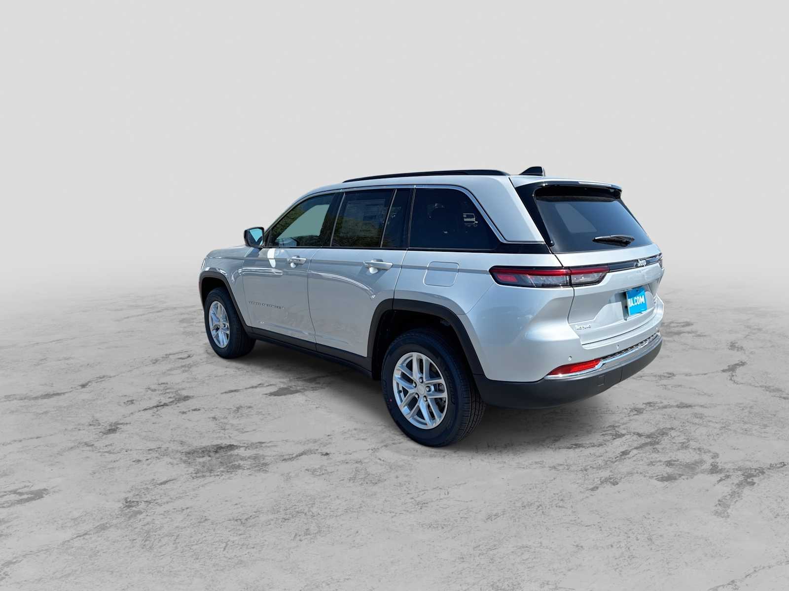 Thumbnail: 2026 Jeep Grand Cherokee - 6