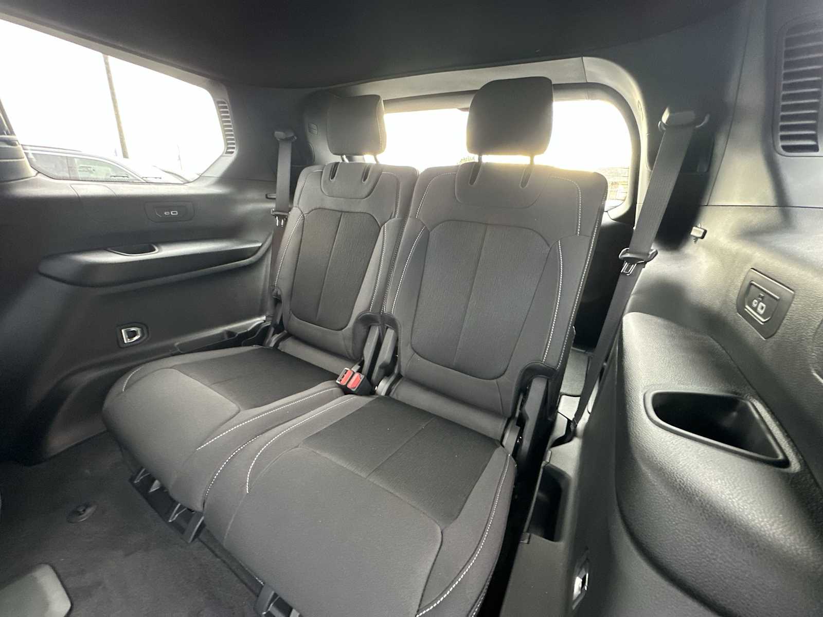 Thumbnail: 2025 Jeep Grand Cherokee - 23