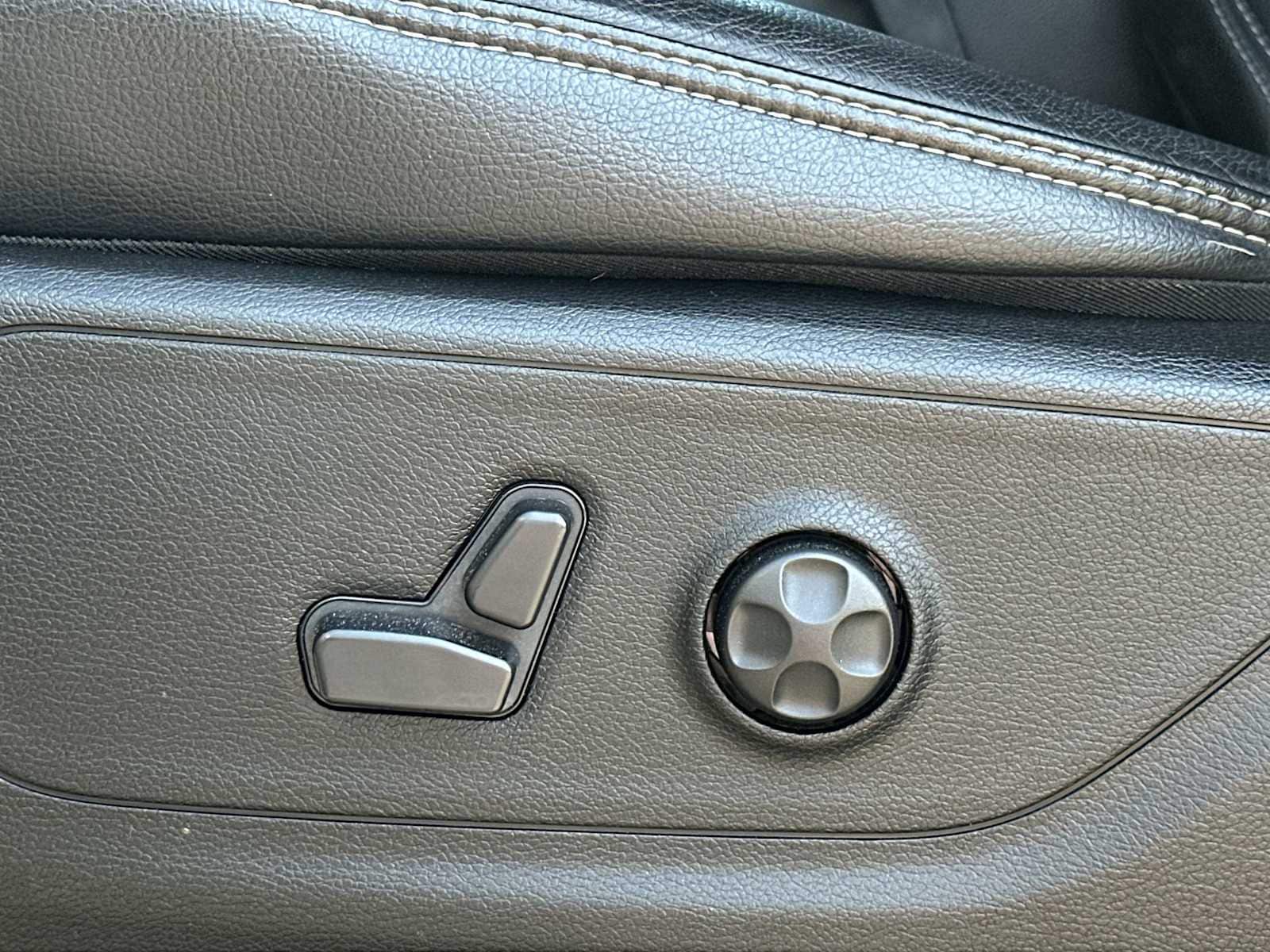 Thumbnail: 2021 RAM 1500 - 14