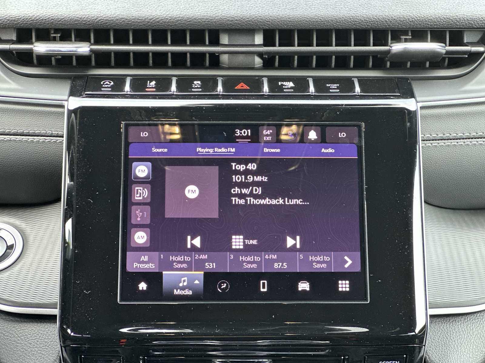 Thumbnail: 2025 Jeep Grand Cherokee - 12