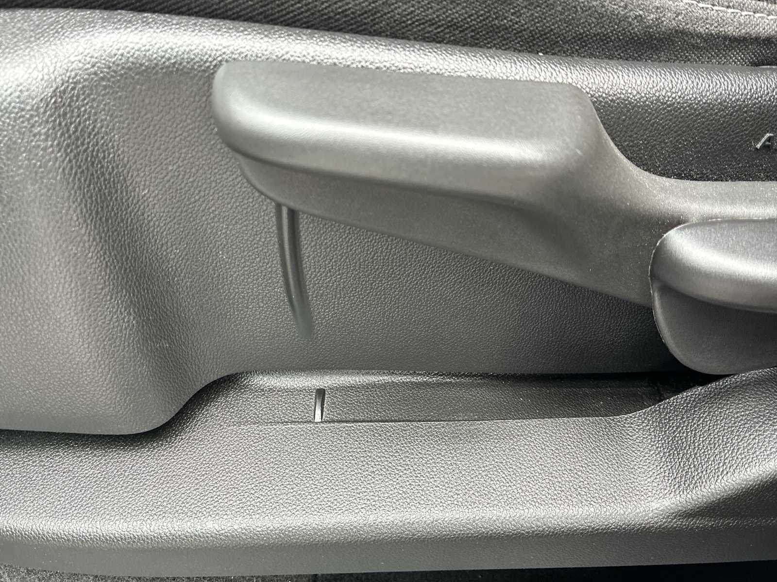 Thumbnail: 2024 GMC Terrain - 14