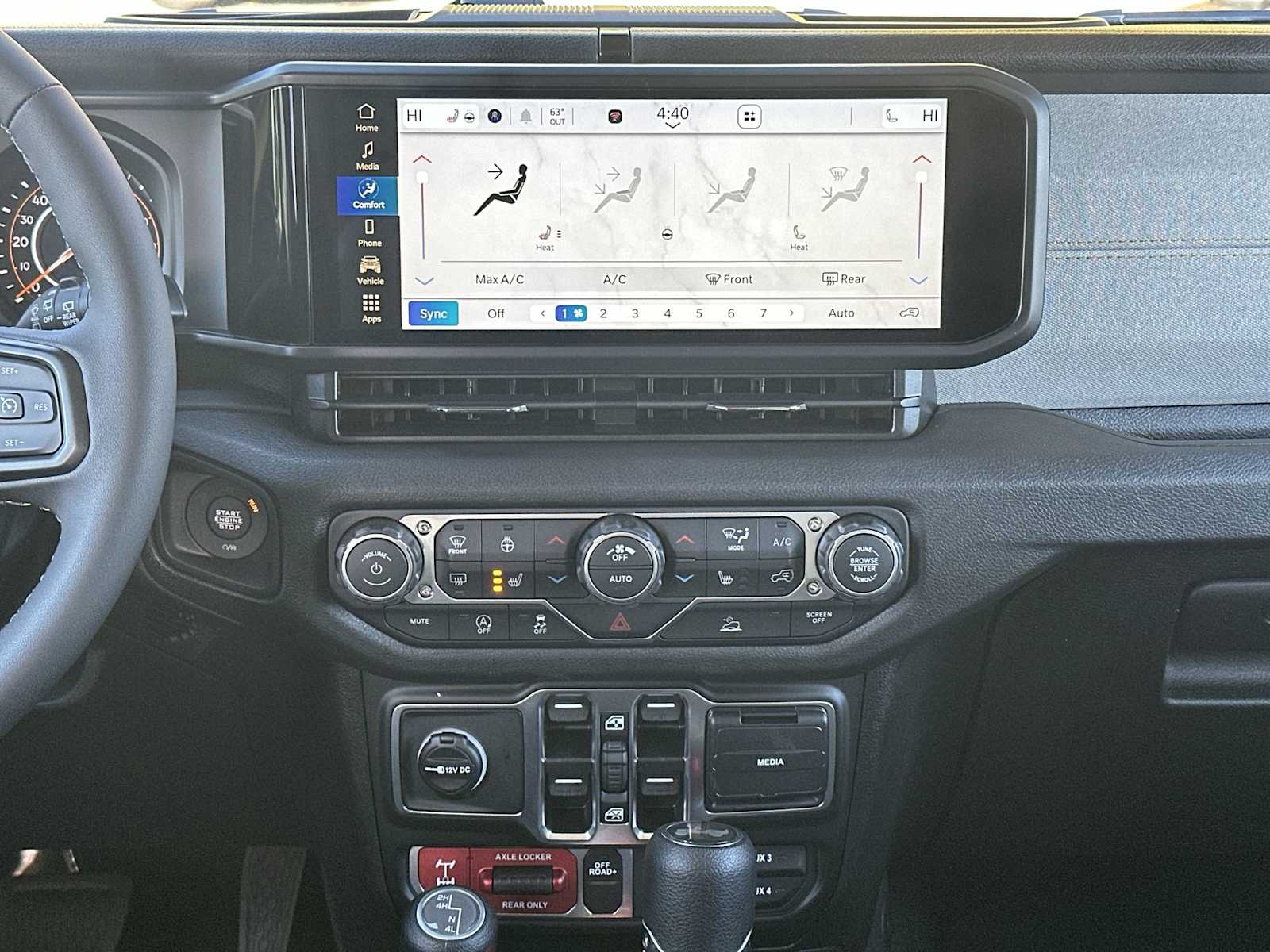 Thumbnail: 2026 Jeep Wrangler - 16