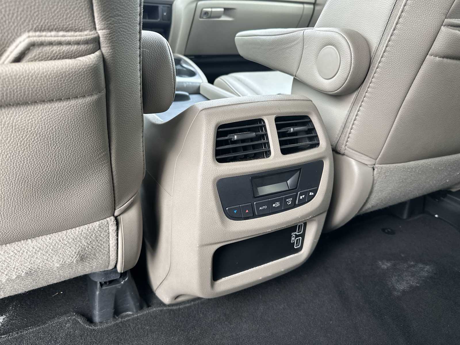 Thumbnail: 2022 Honda Pilot - 21