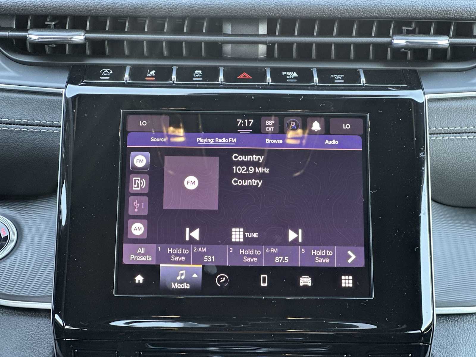 Thumbnail: 2025 Jeep Grand Cherokee - 12