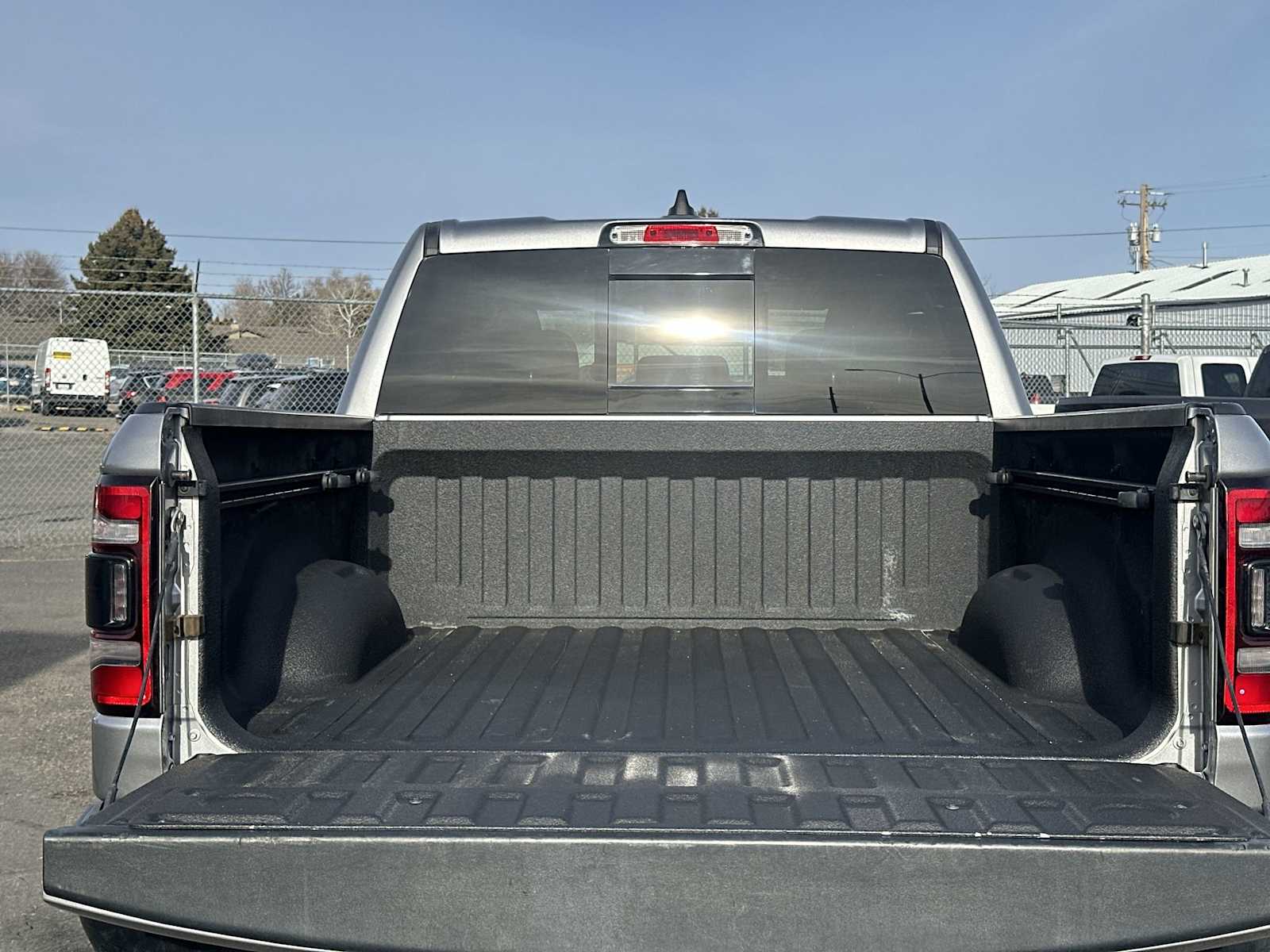 Thumbnail: 2021 RAM 1500 - 18