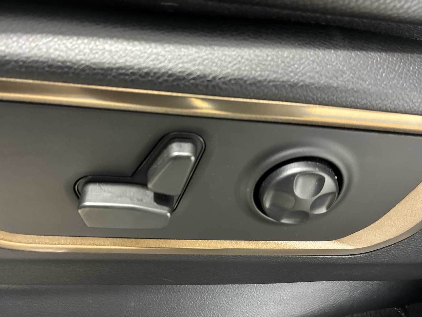 Thumbnail: 2022 RAM 1500 - 14