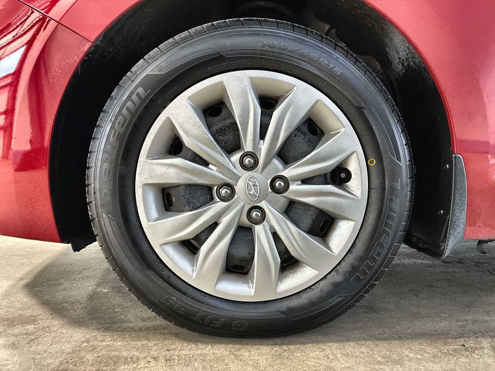 Thumbnail: 2022 Hyundai Accent - 18