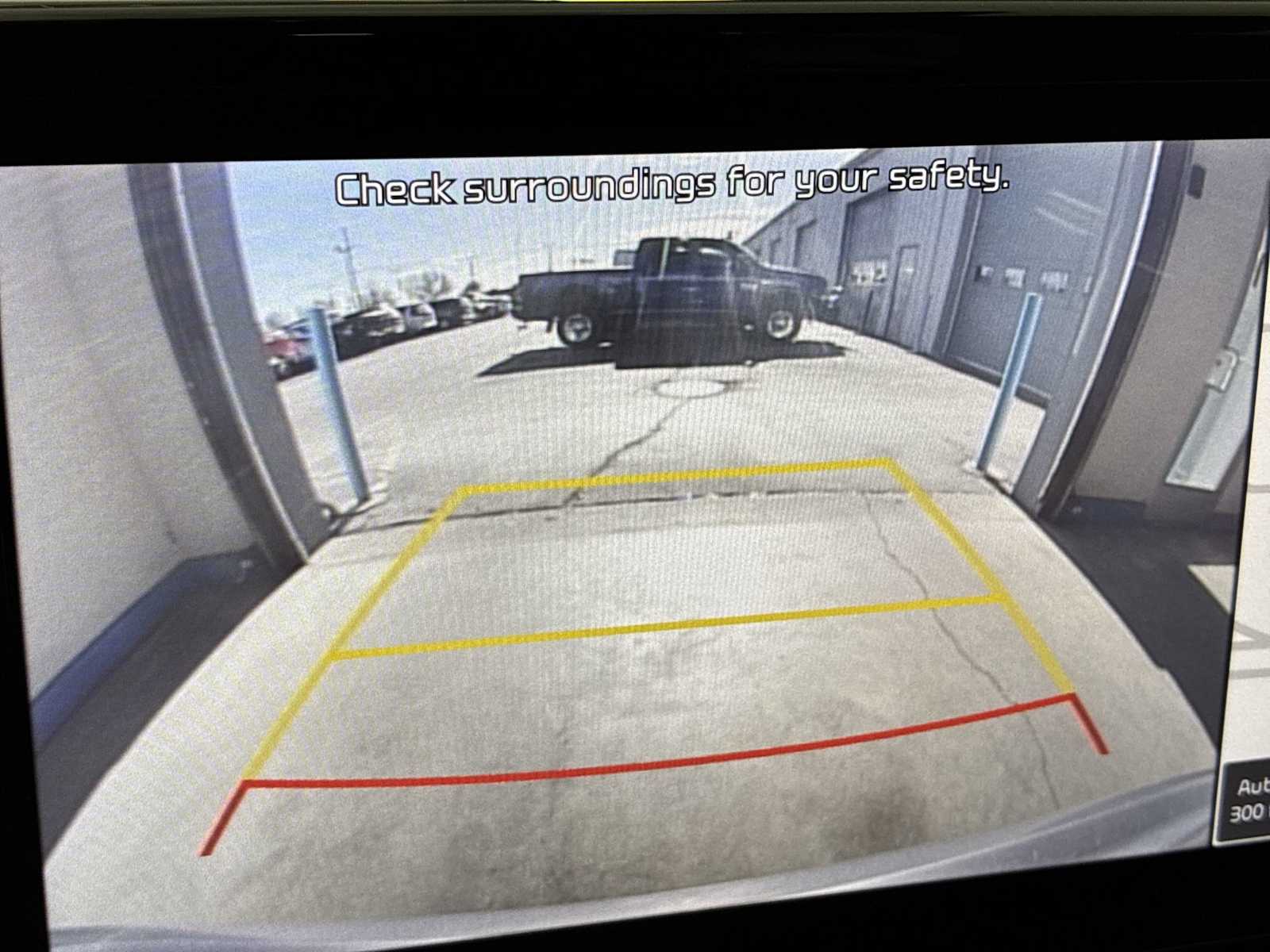 Thumbnail: 2023 Kia Forte - 23