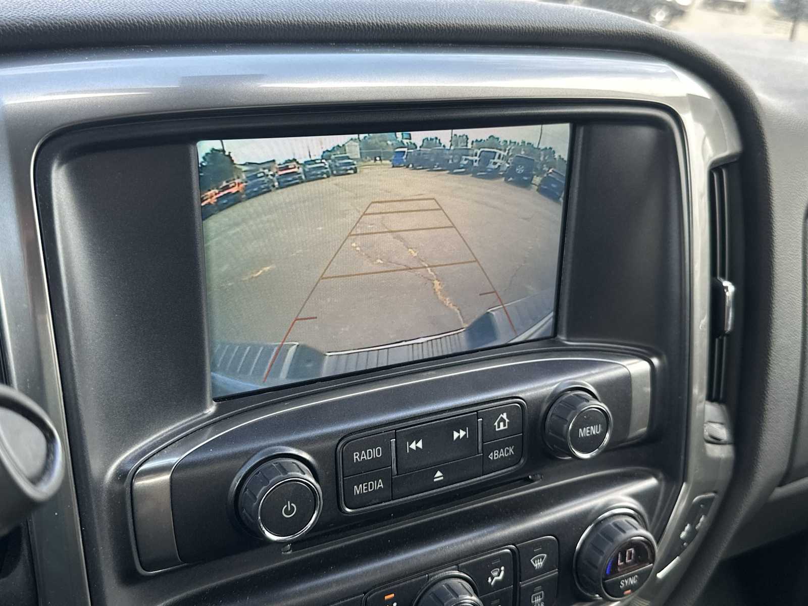 Thumbnail: 2018 Chevrolet Silverado 1500 - 22