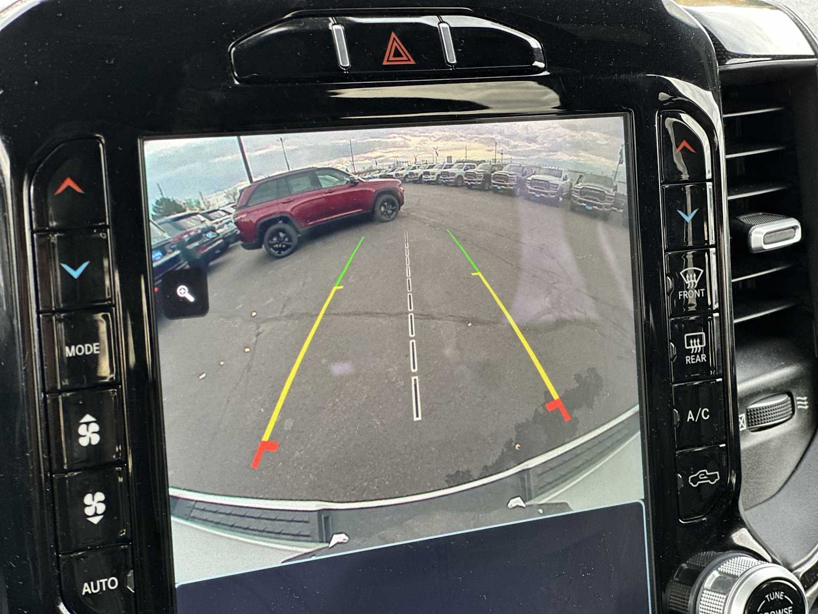 Thumbnail: 2022 RAM 1500 - 22