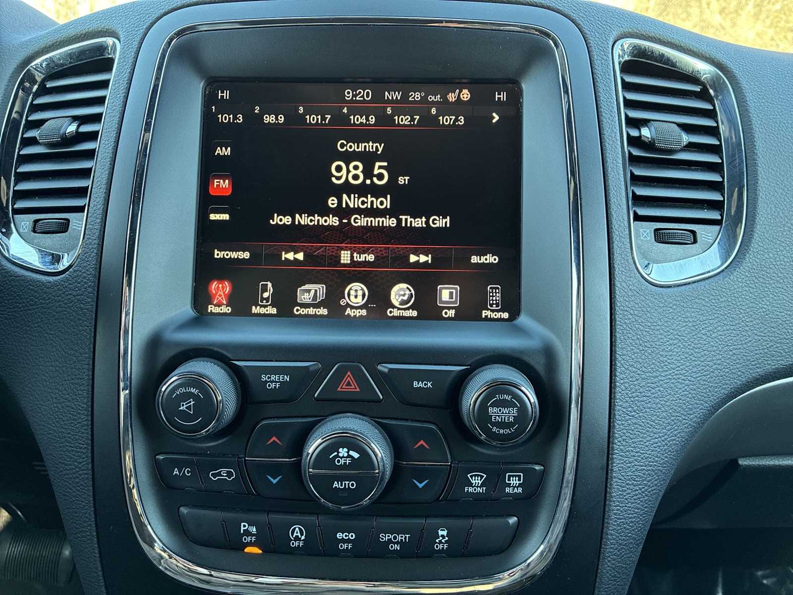 Thumbnail: 2017 Dodge Durango - 12