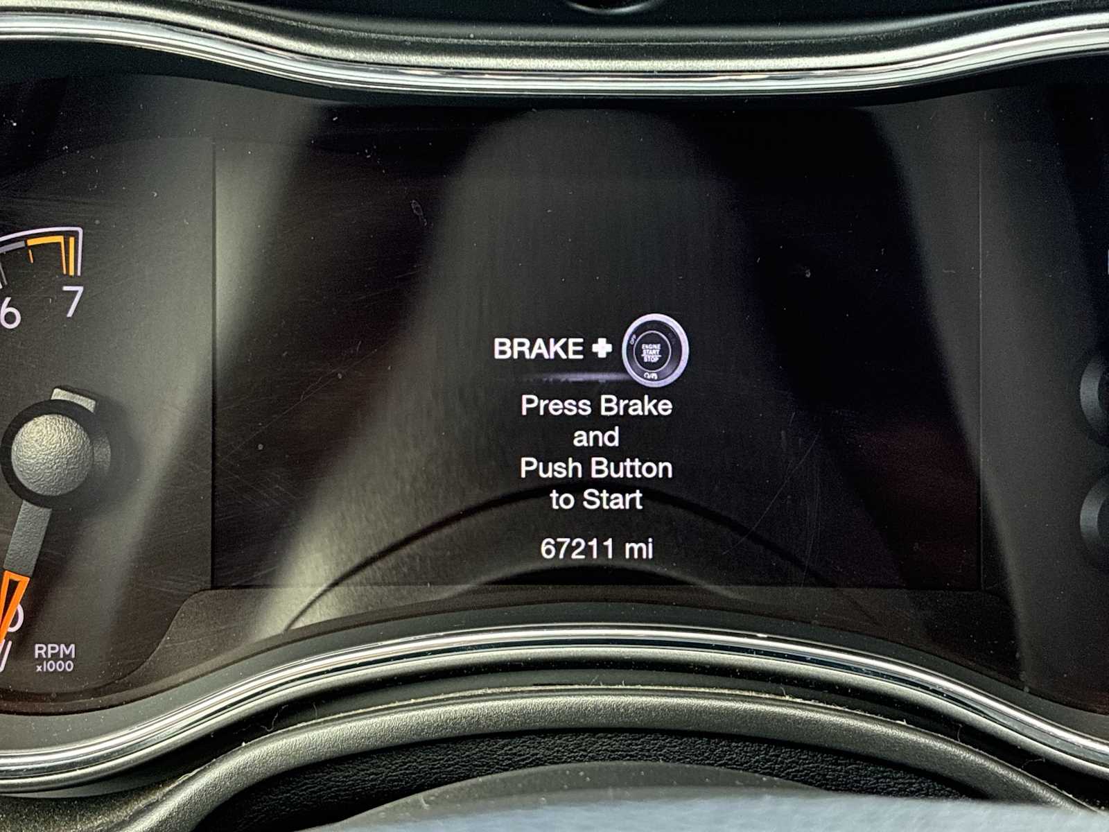 Thumbnail: 2019 Jeep Grand Cherokee - 10