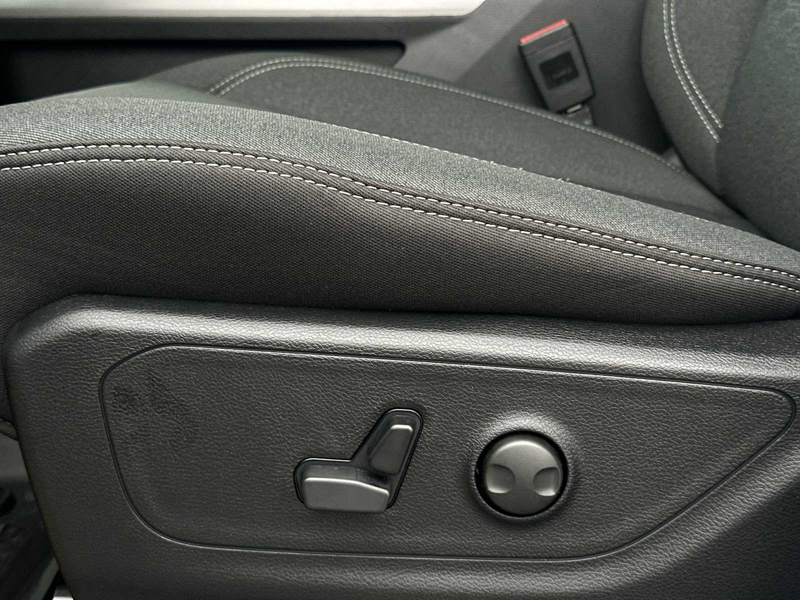 Thumbnail: 2026 RAM 1500 - 14