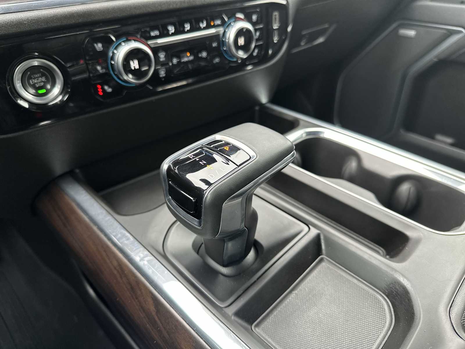 Thumbnail: 2023 GMC Sierra 1500 - 19