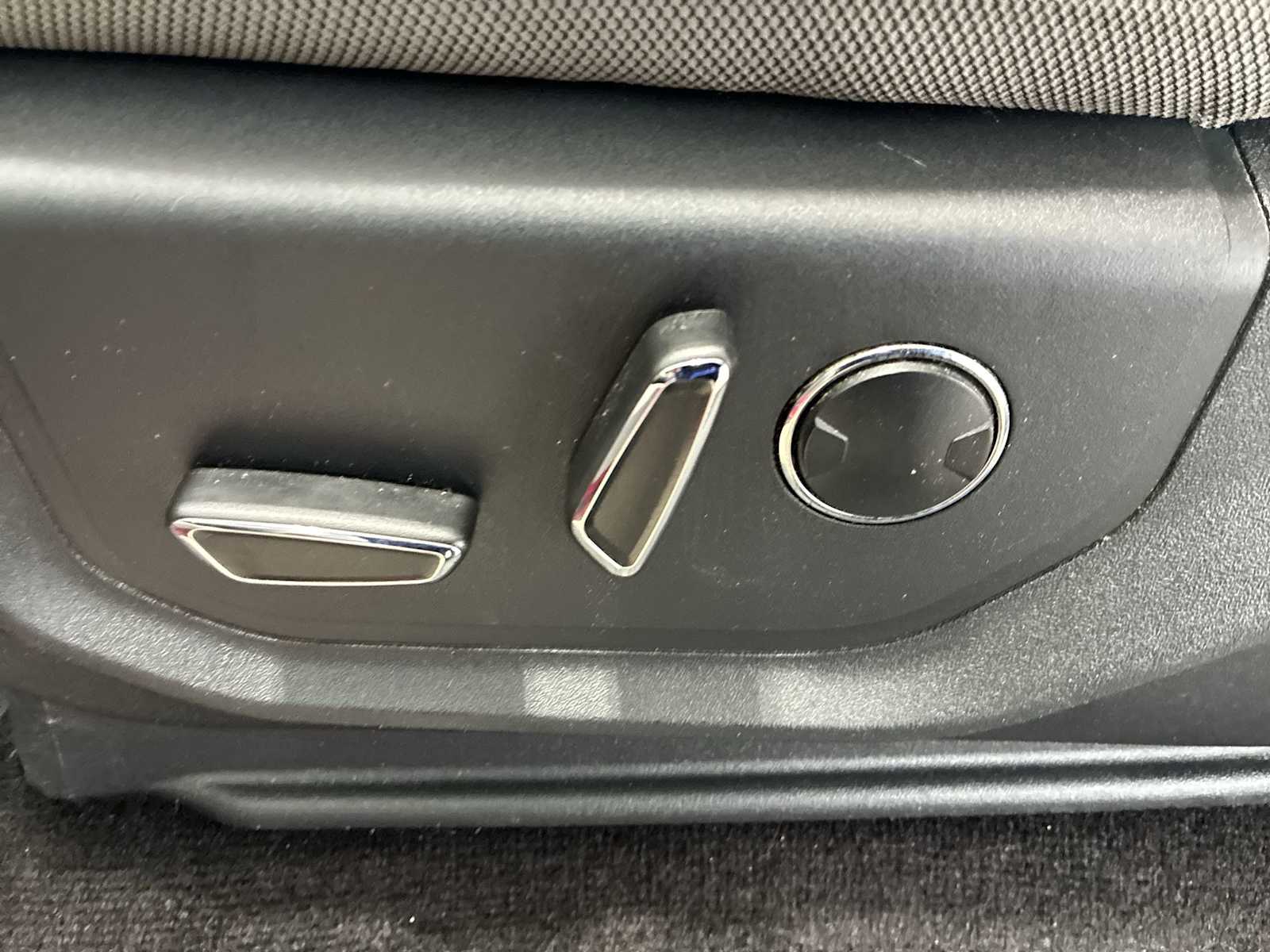 Thumbnail: 2016 Ford F-150 - 14