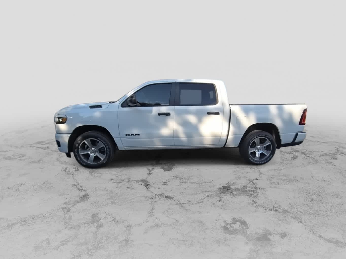 Thumbnail: 2025 RAM 1500 - 5
