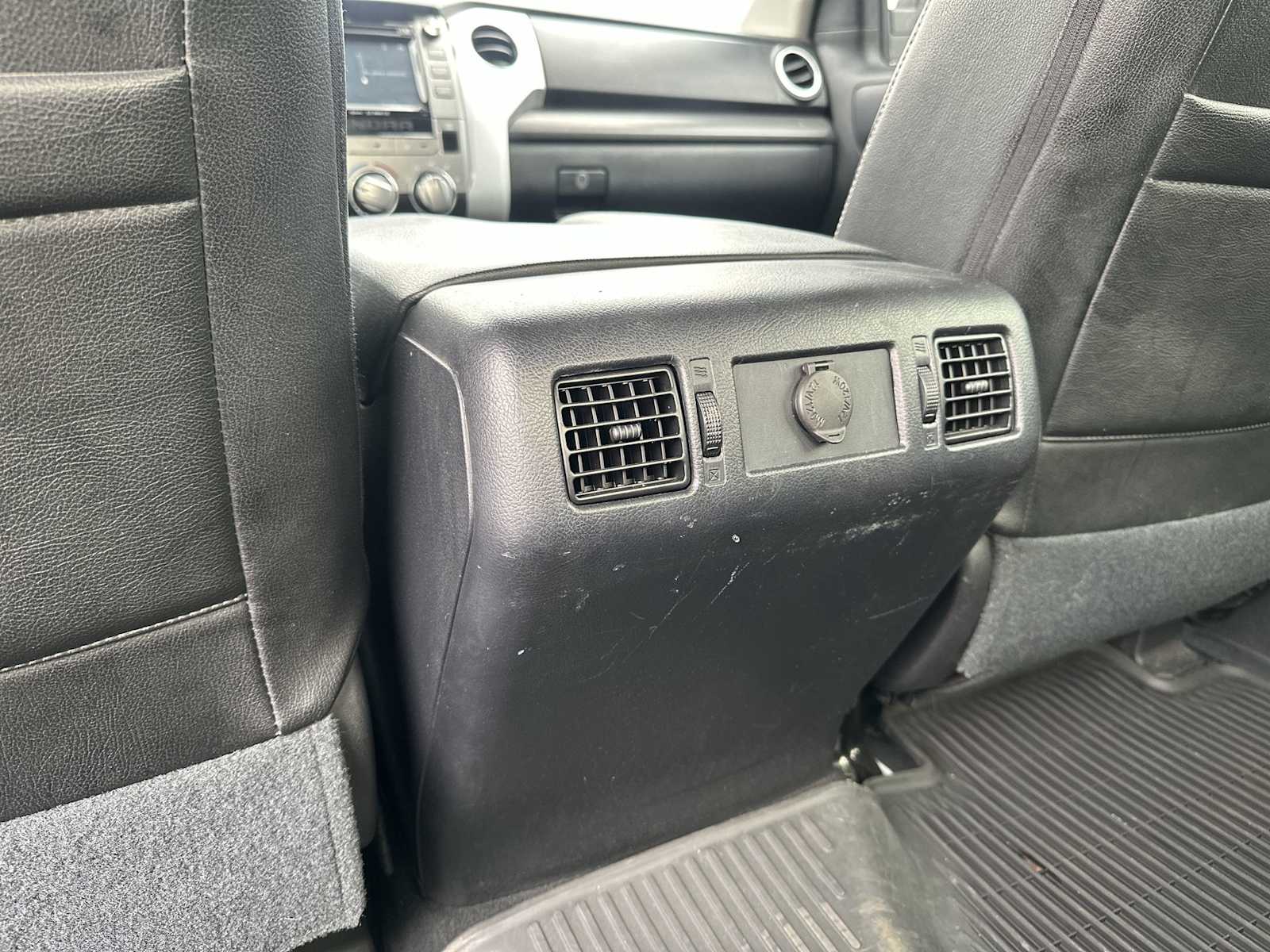 Thumbnail: 2019 Toyota Tundra - 20