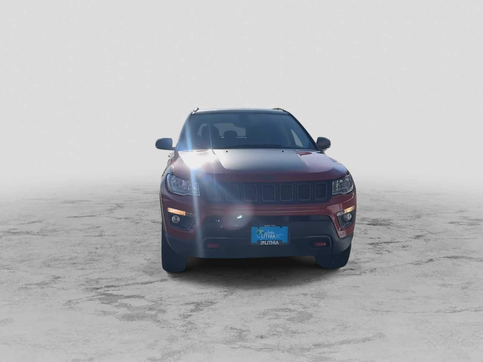 Thumbnail: 2019 Jeep Compass - 3