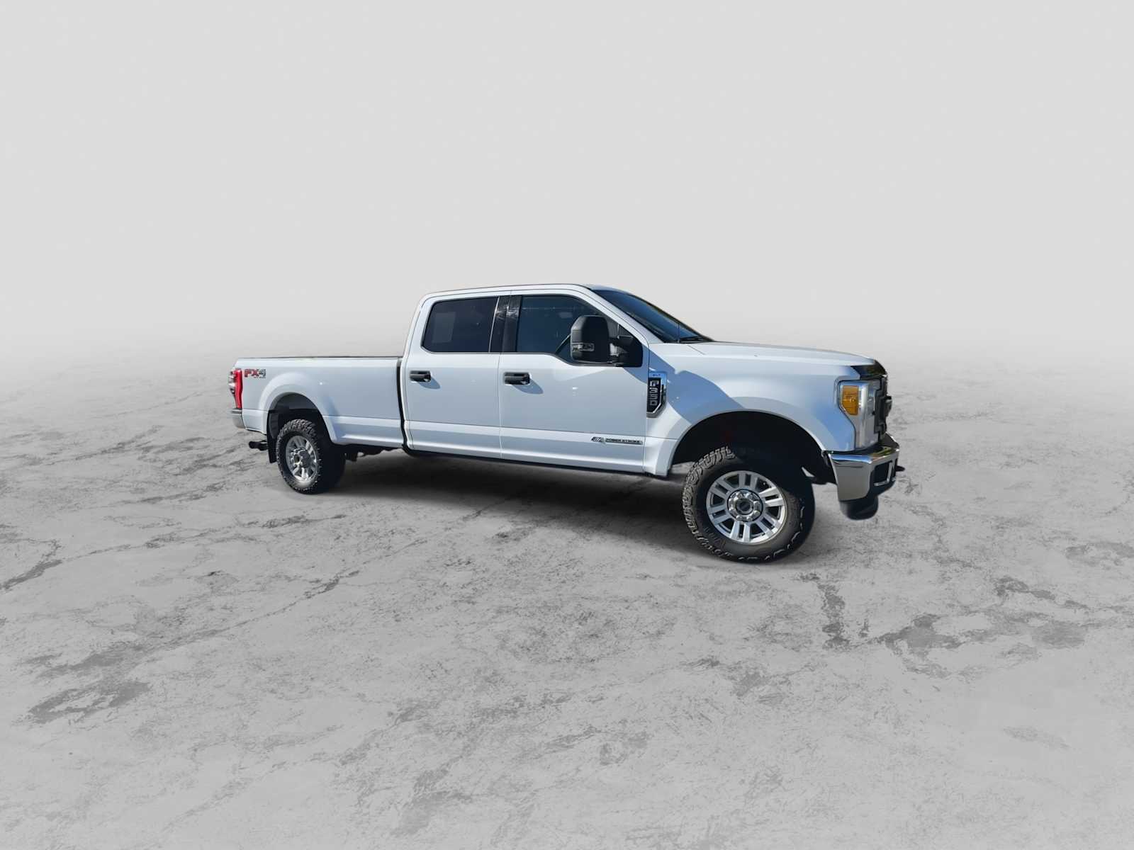 Thumbnail: 2017 Ford F-350 - 2