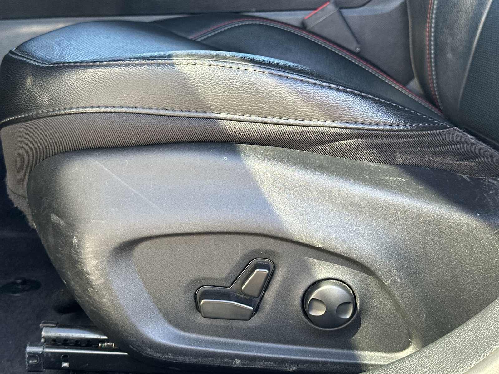 Thumbnail: 2022 Jeep Compass - 14