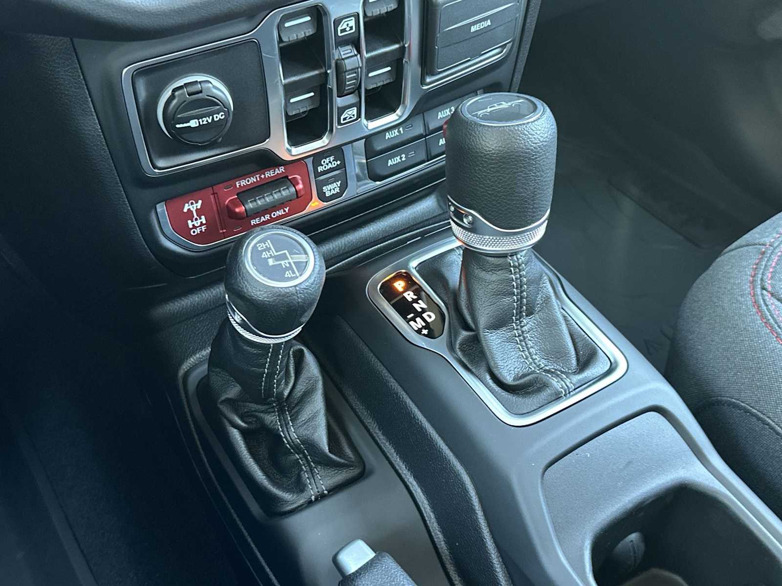 Thumbnail: 2025 Jeep Gladiator - 20