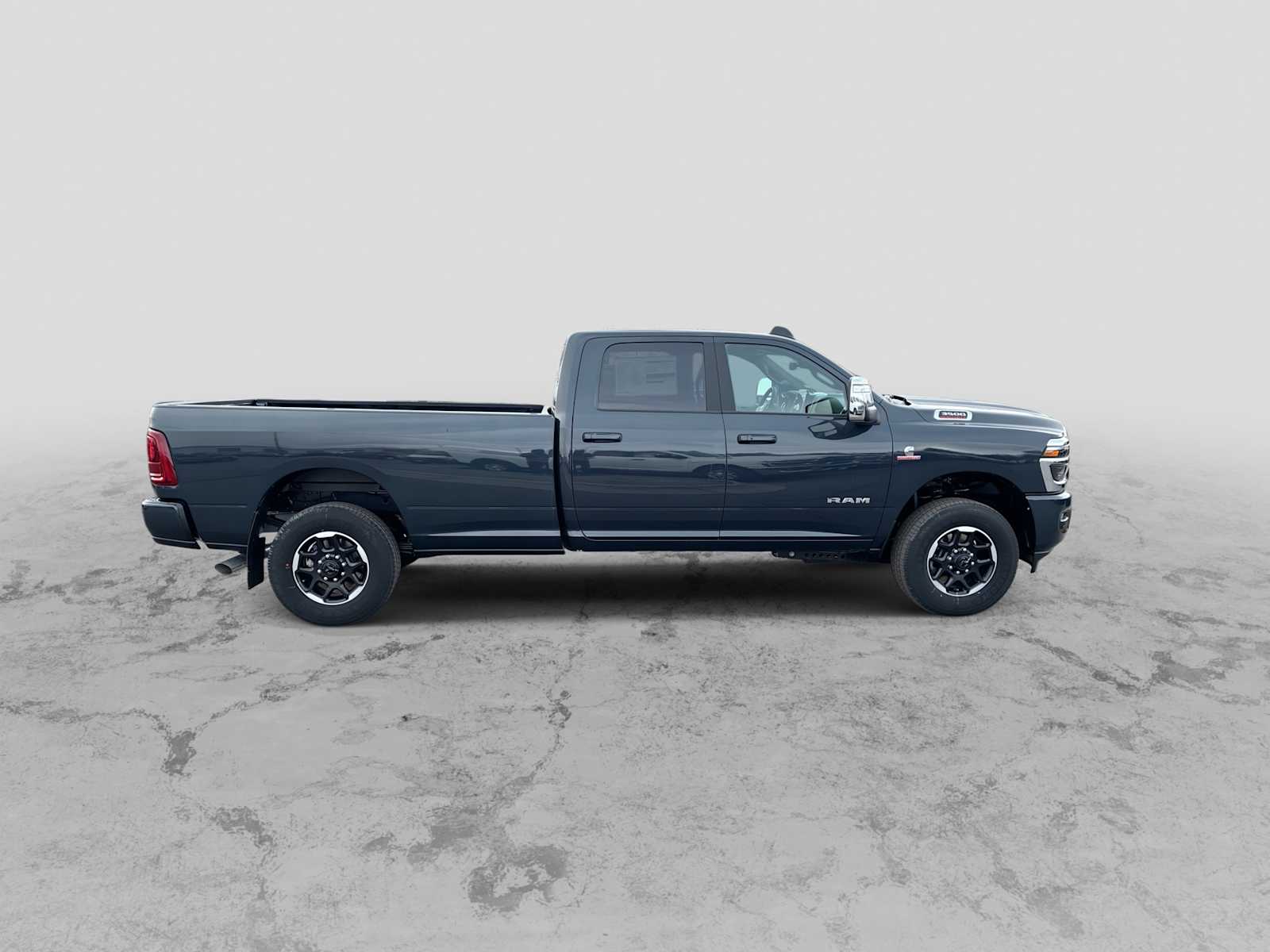 Thumbnail: 2026 RAM 3500 - 9