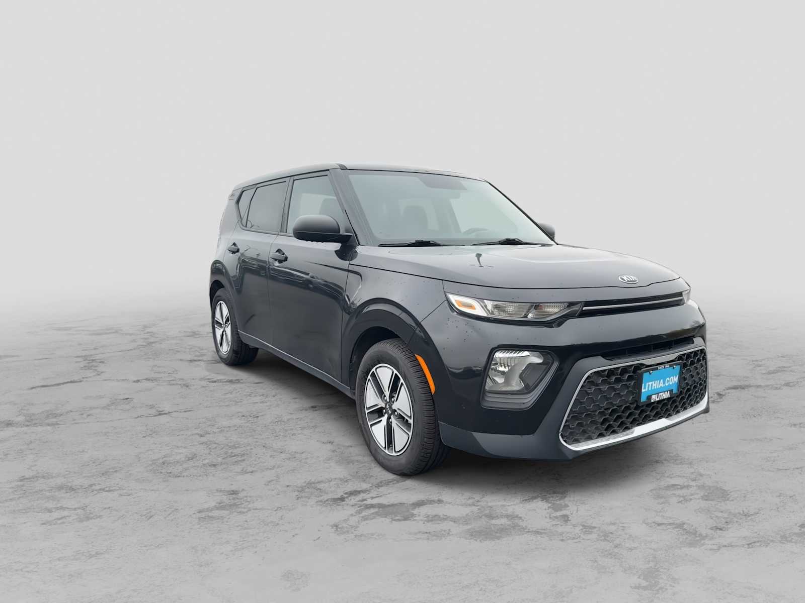 2020 Kia Soul LX photo 2