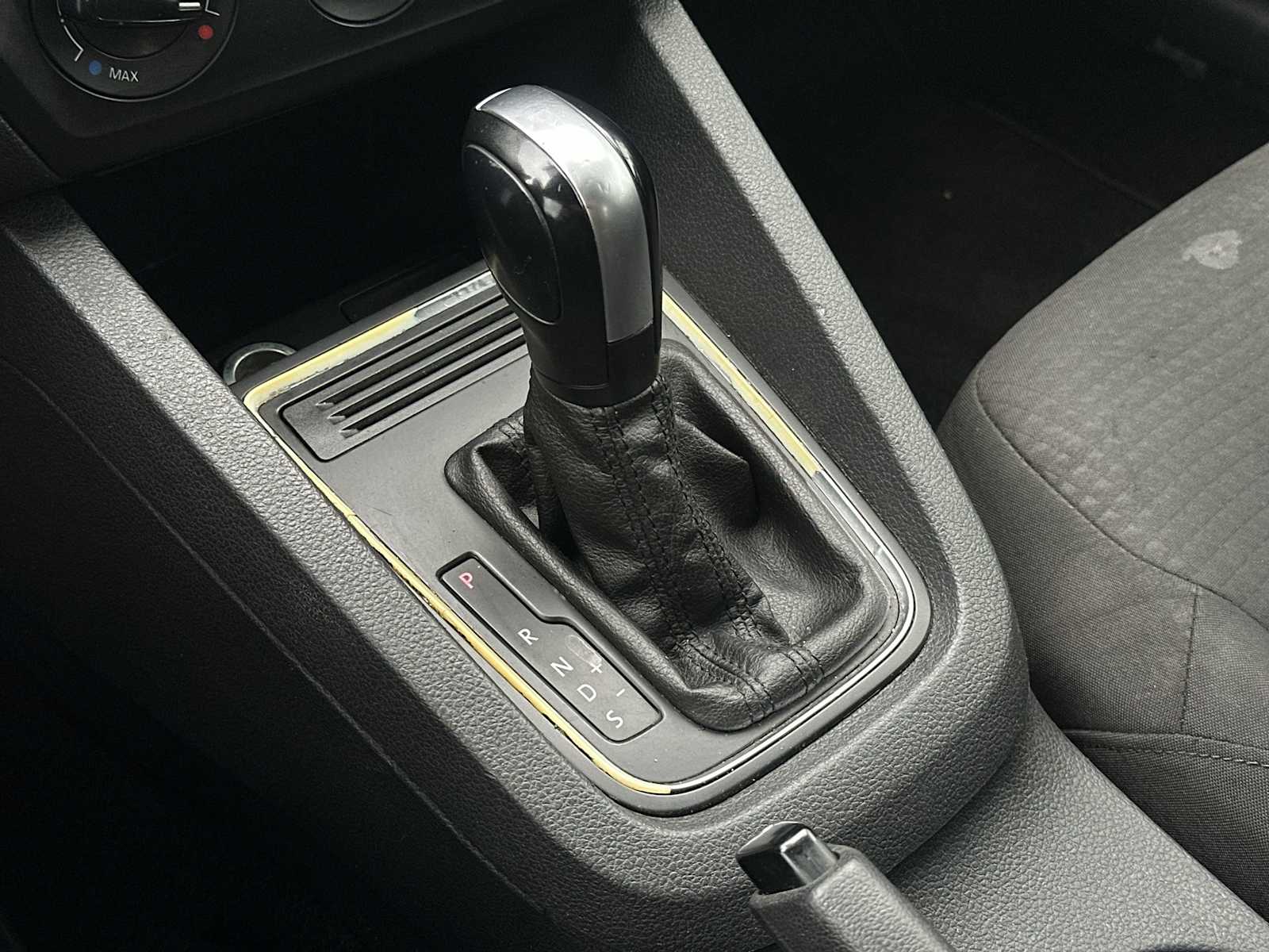 Thumbnail: 2016 Volkswagen Jetta - 19