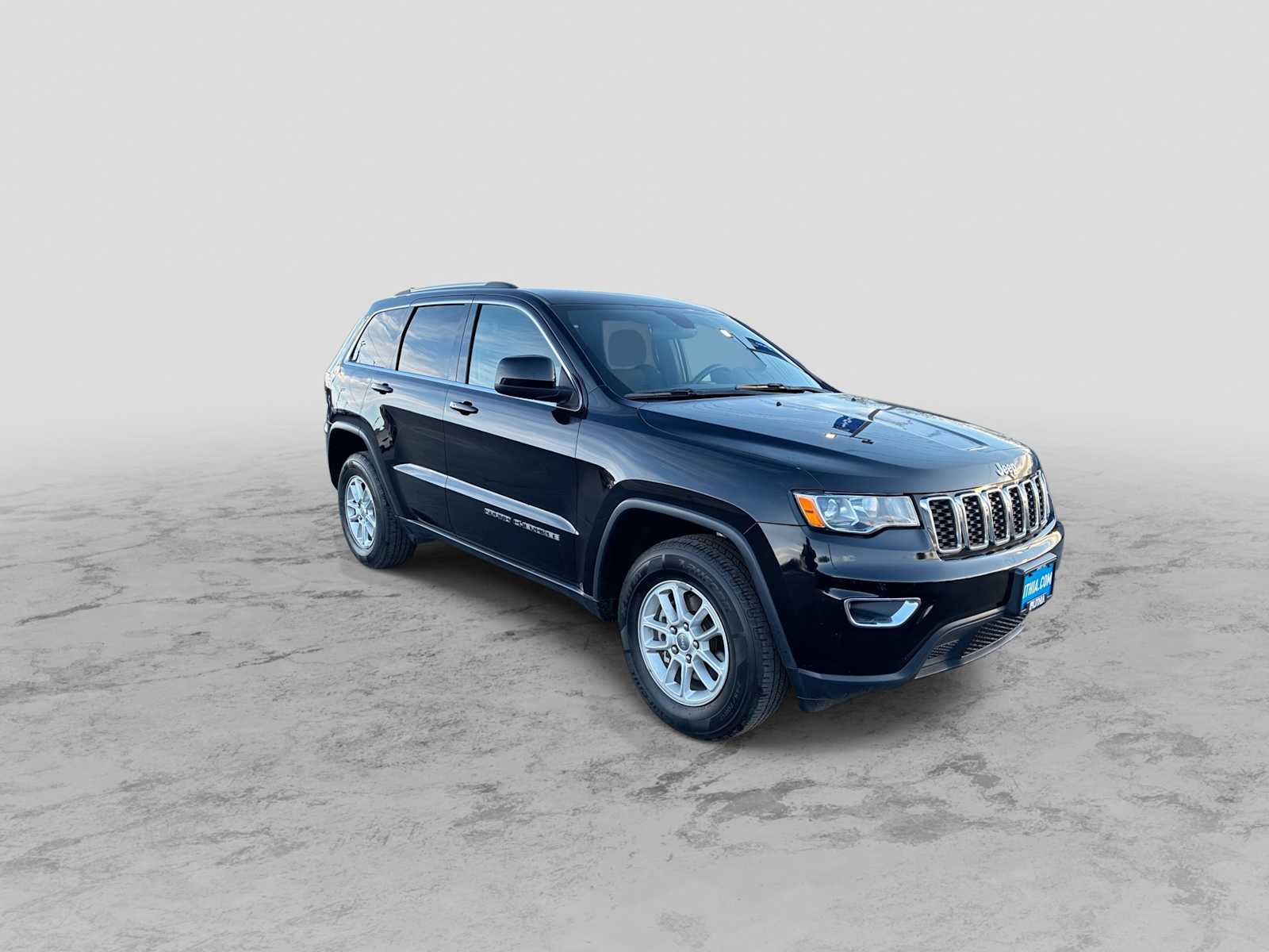 Thumbnail: 2018 Jeep Grand Cherokee - 2