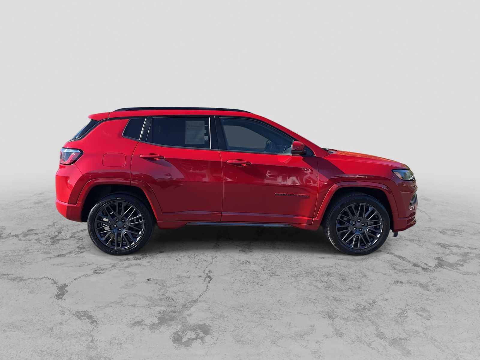 Thumbnail: 2023 Jeep Compass - 9