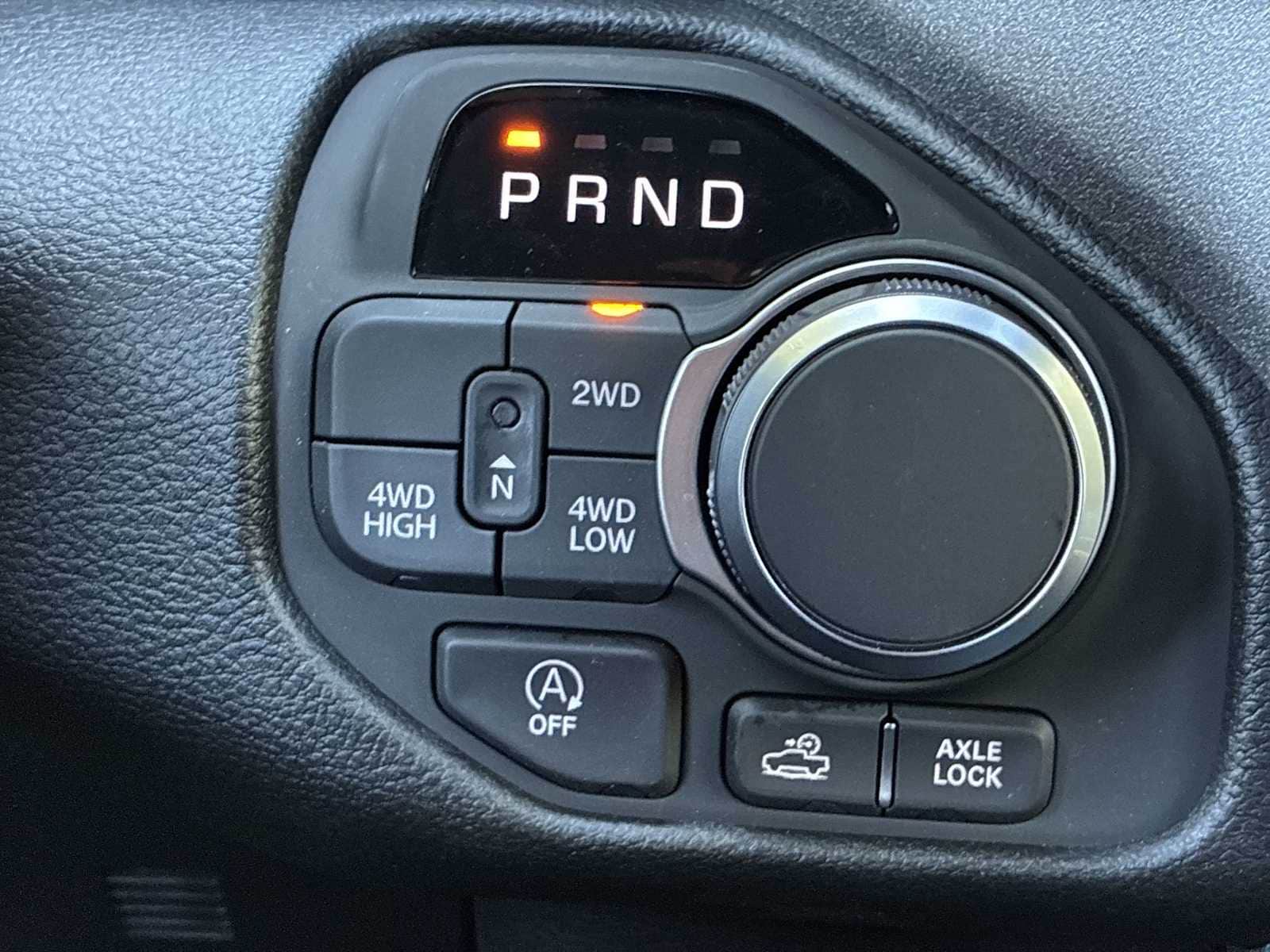 Thumbnail: 2026 RAM 1500 - 19