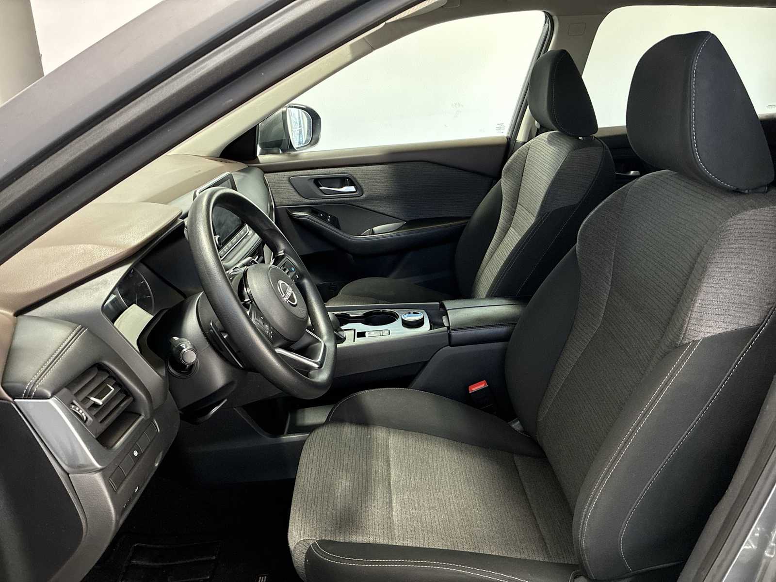 Thumbnail: 2023 Nissan Rogue - 13