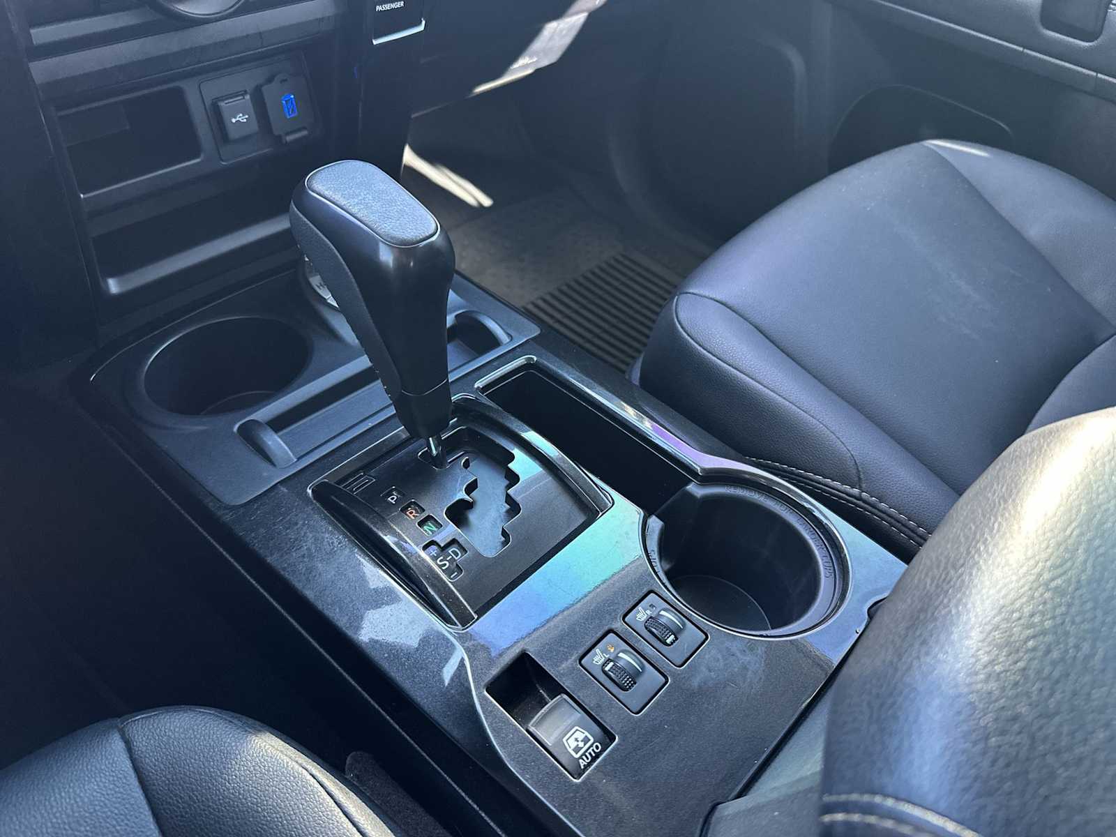 Thumbnail: 2023 Toyota 4Runner - 21