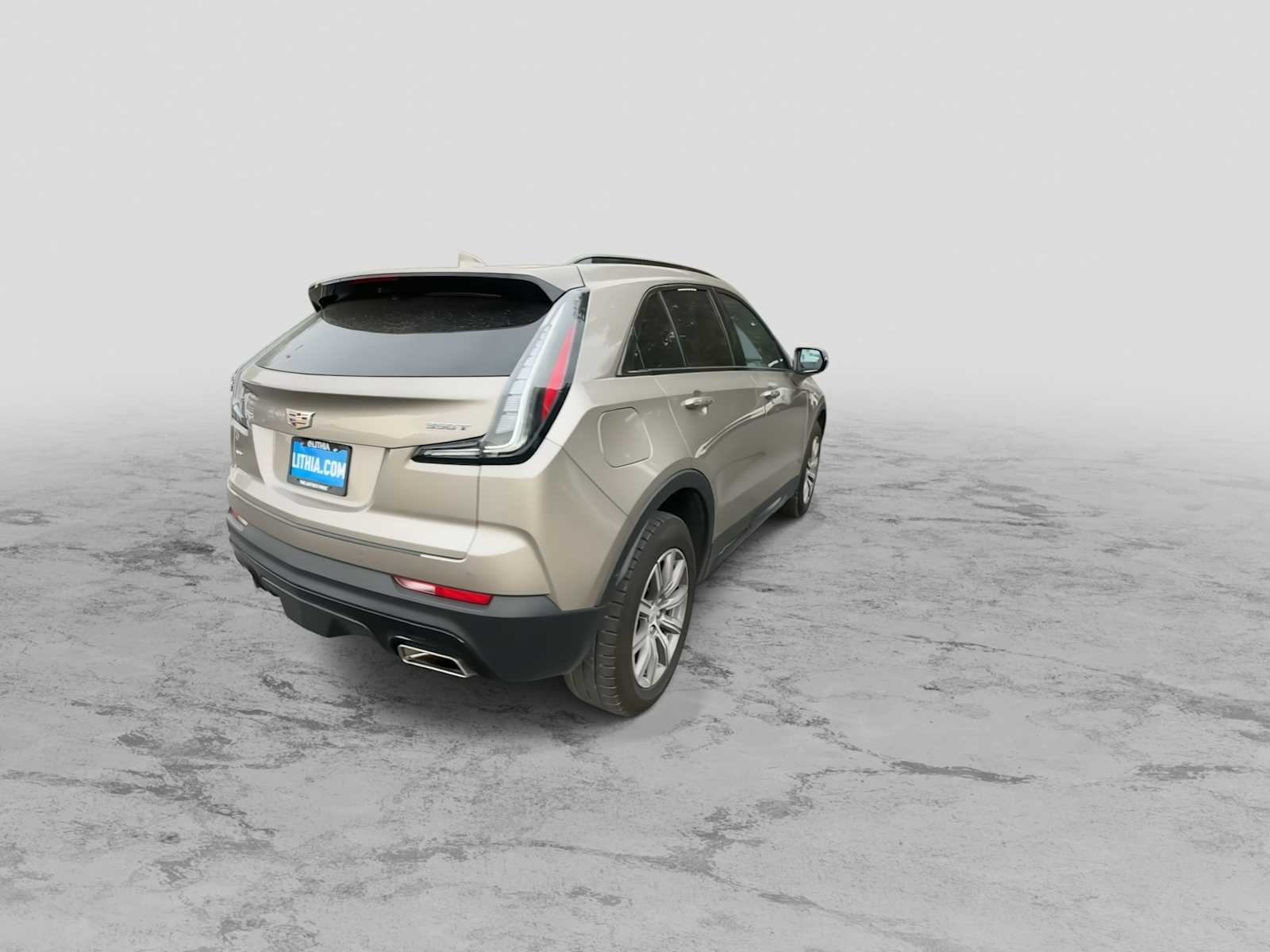 Thumbnail: 2022 Cadillac XT4 - 8