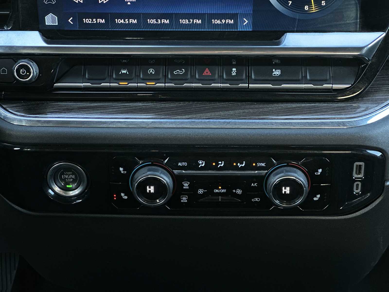 Thumbnail: 2023 Chevrolet Silverado 1500 - 16