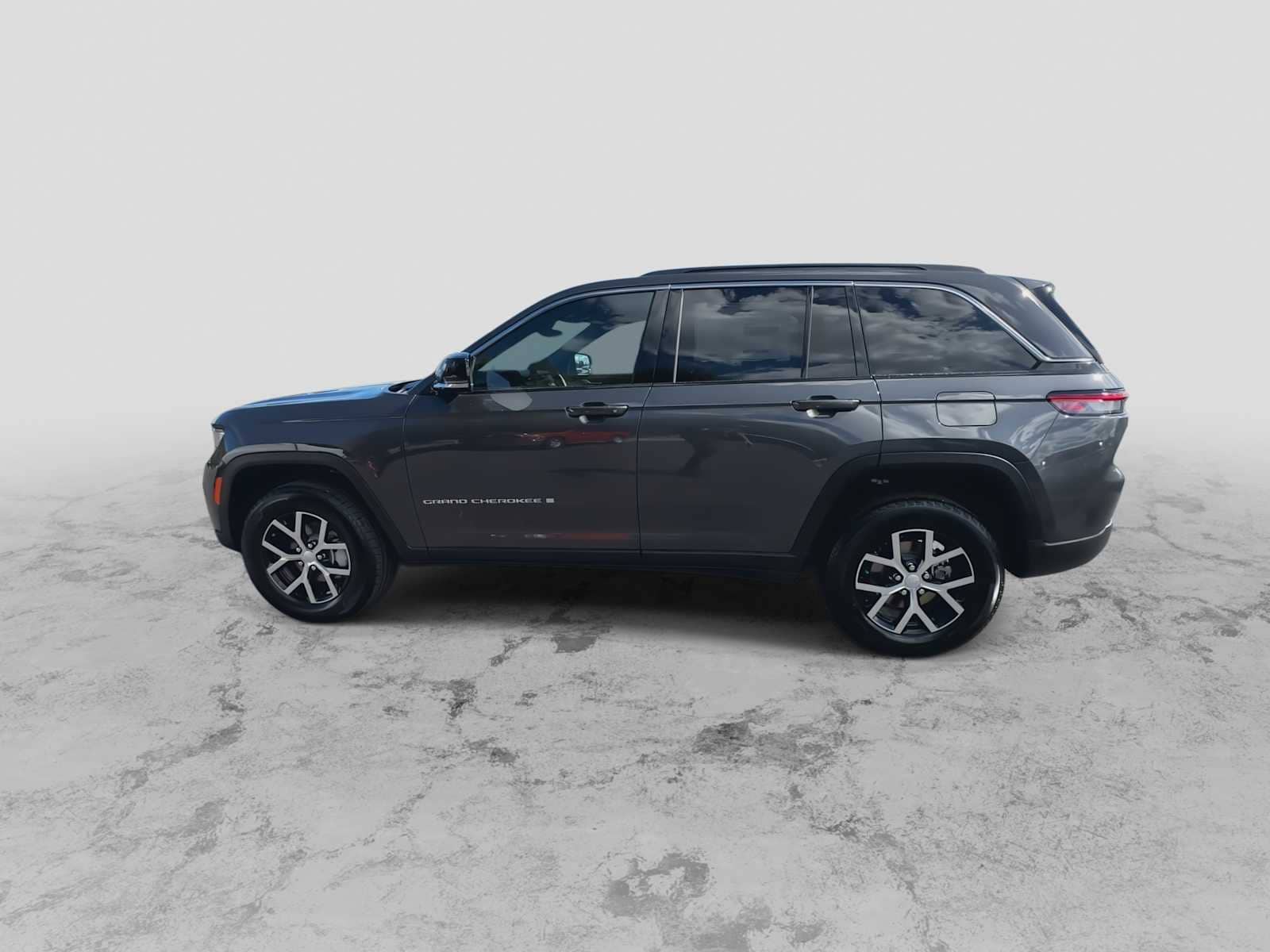 Thumbnail: 2025 Jeep Grand Cherokee - 5